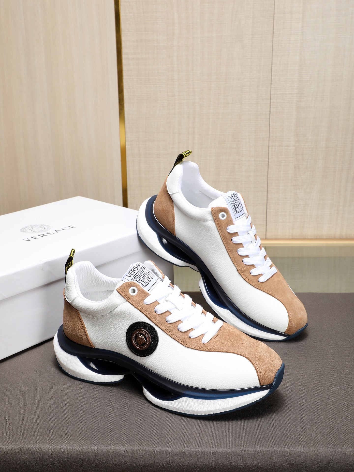 LuxluxHouse Best Quality Shoes Versace