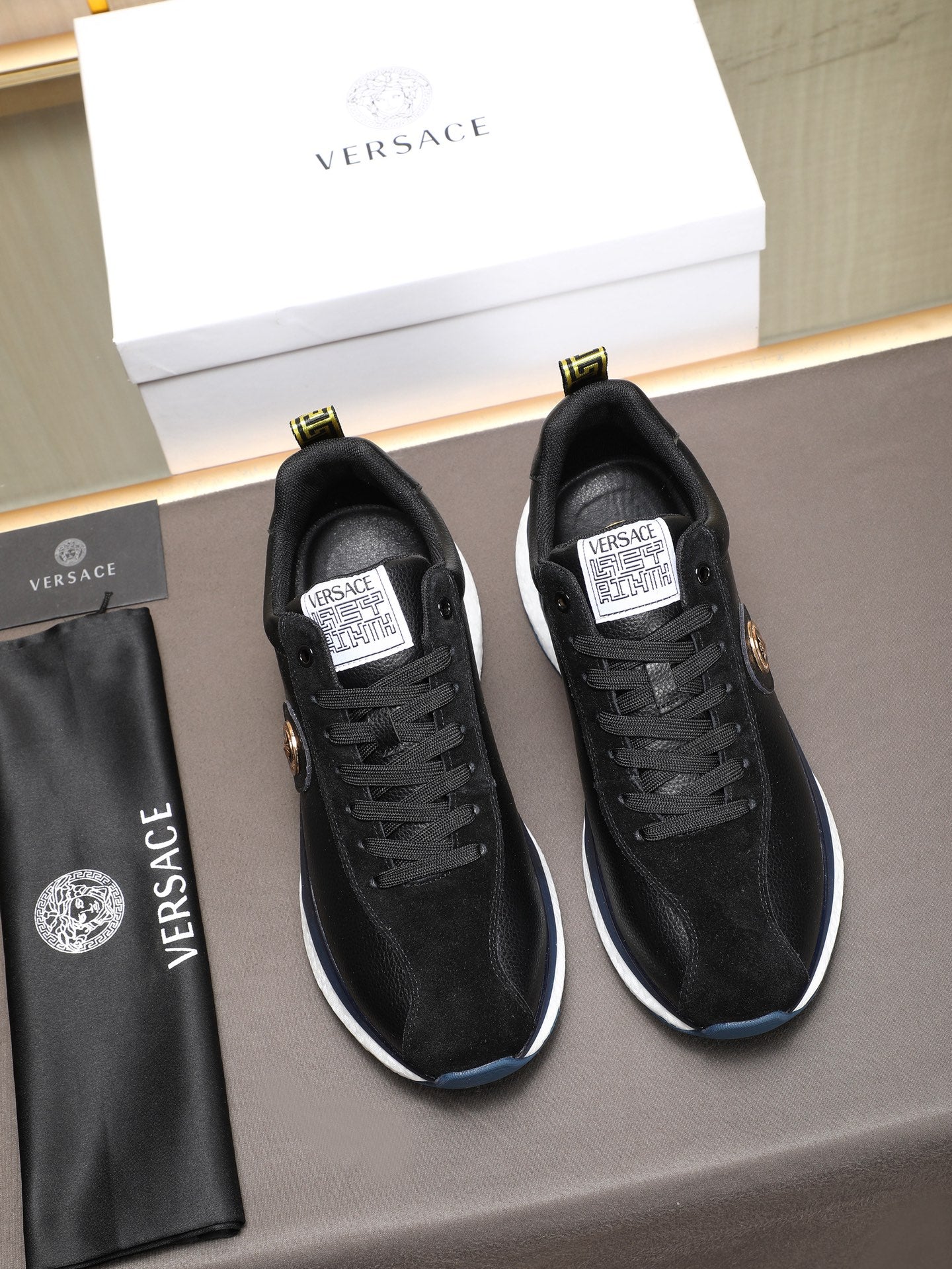 LuxluxHouse Best Quality Shoes Versace