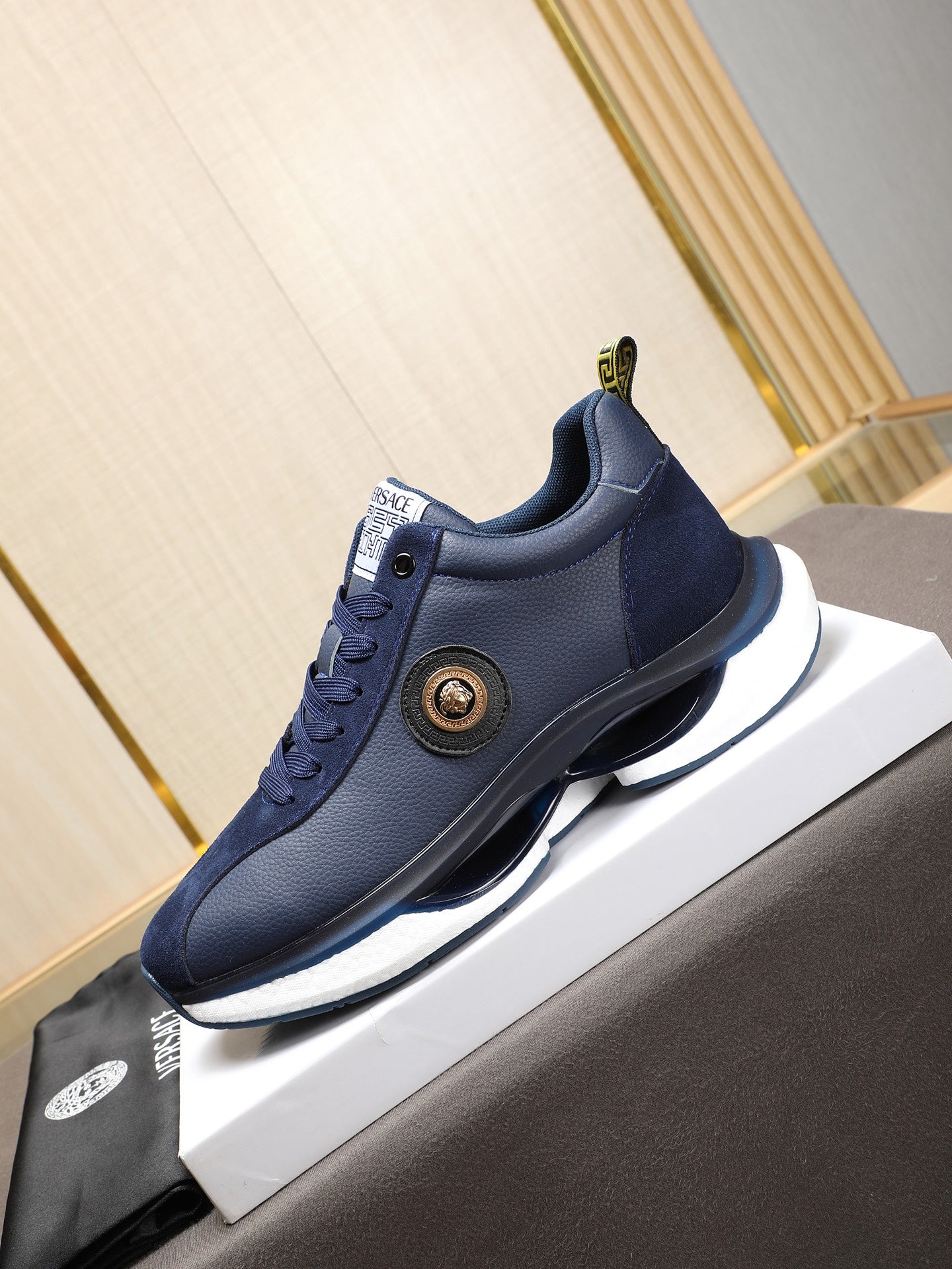 LuxluxHouse Best Quality Shoes Versace