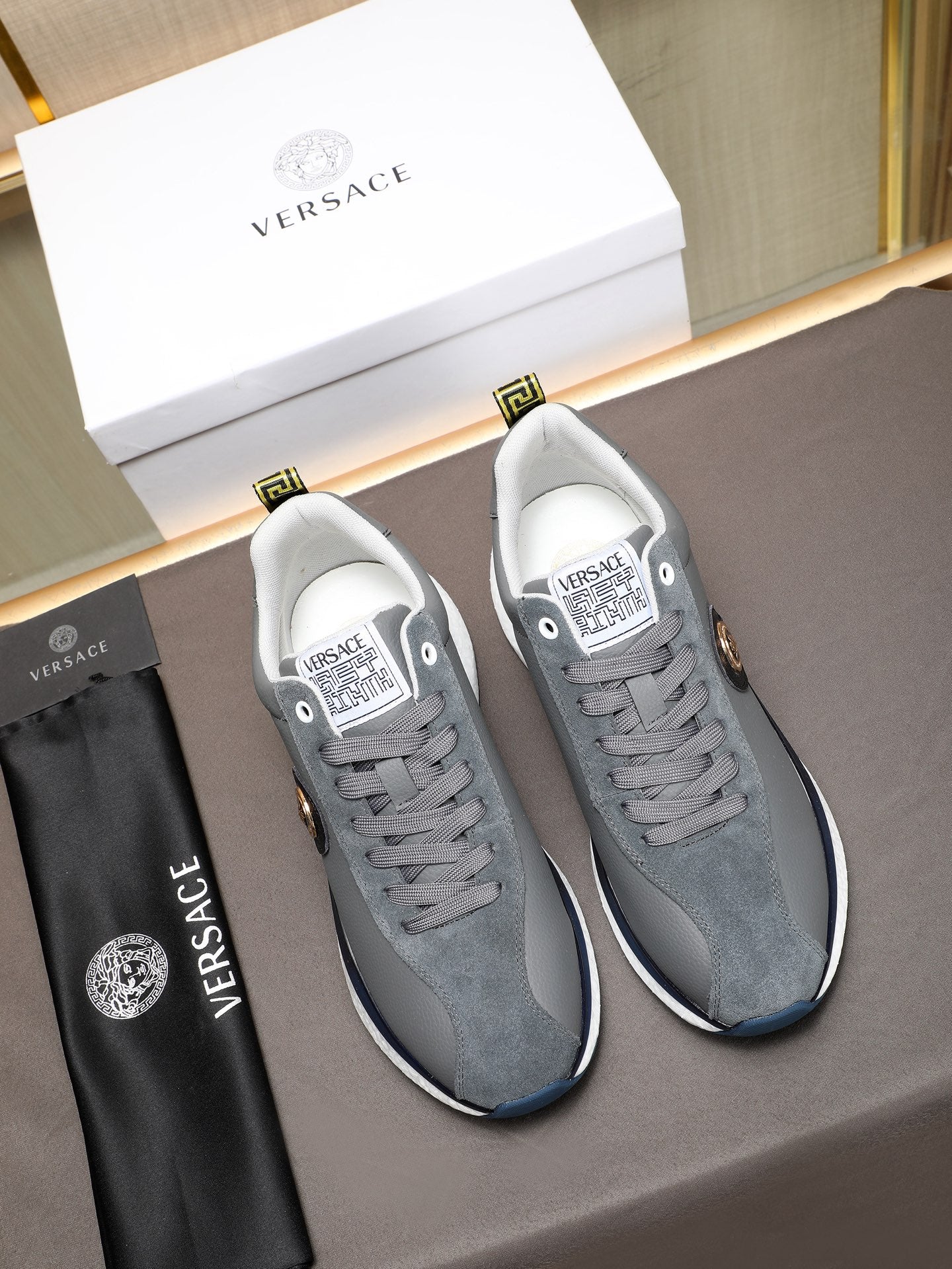 LuxluxHouse Best Quality Shoes Versace
