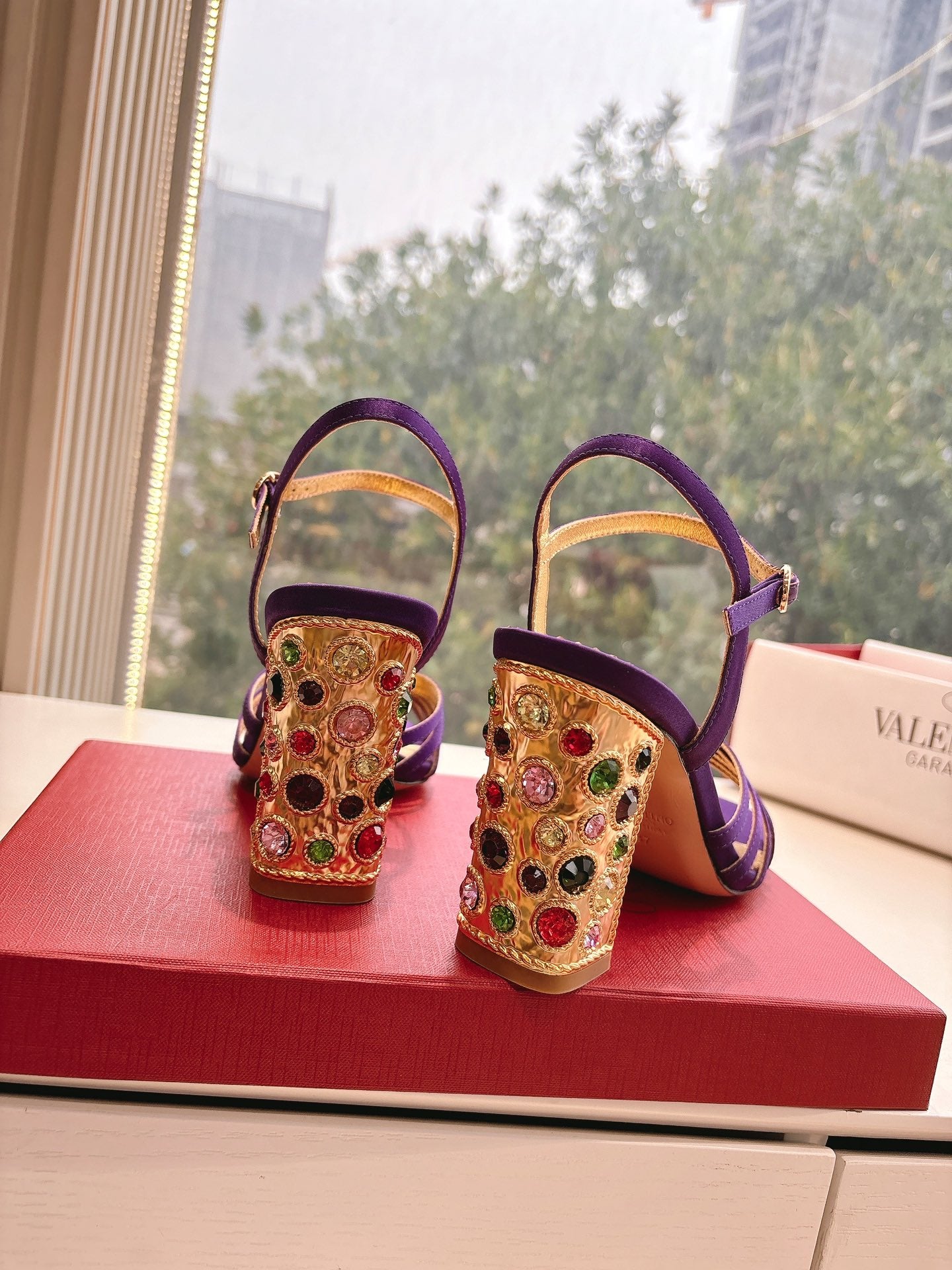 LuxluxHouse Best Quality Valentino Women Shoes