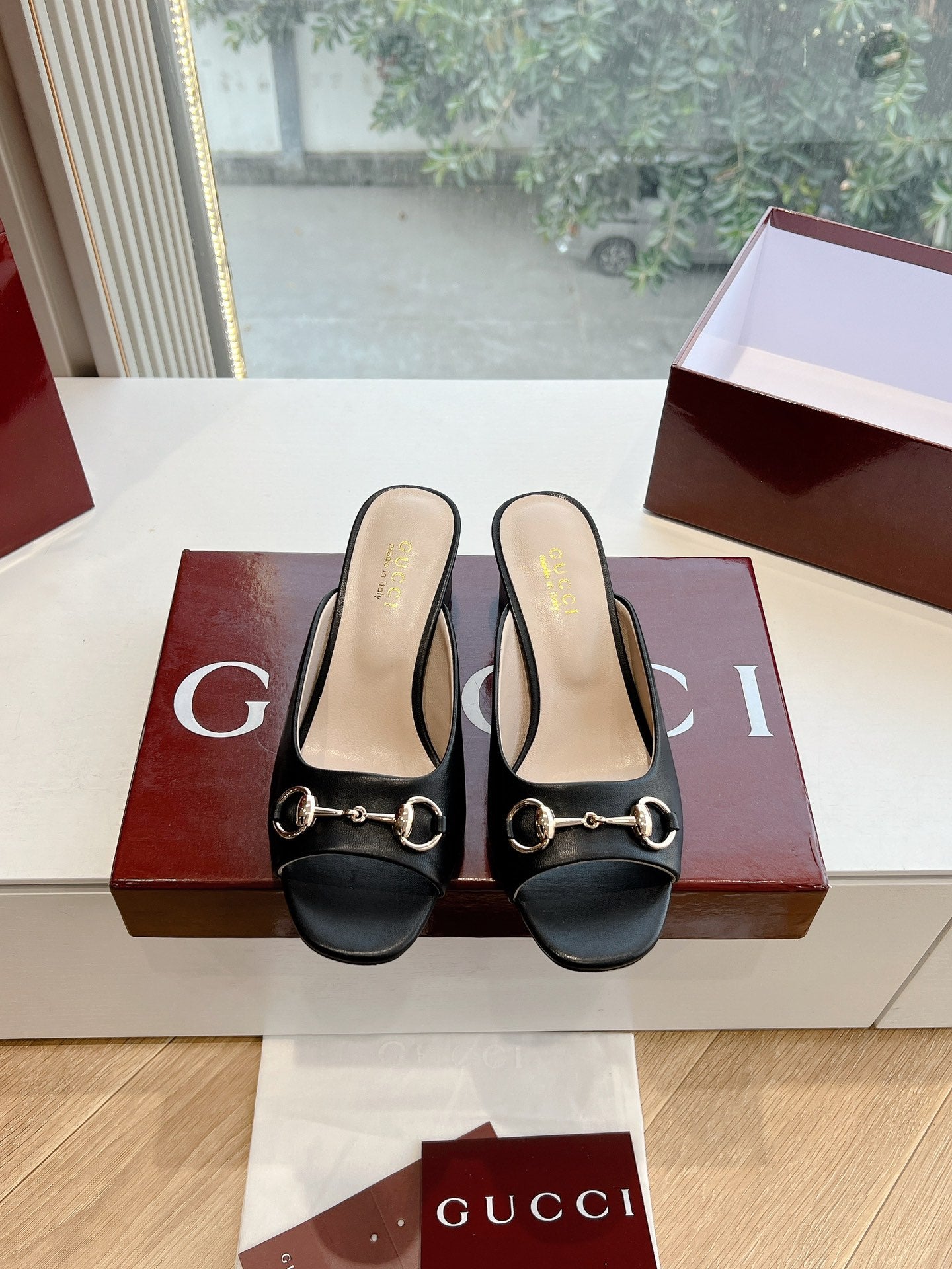 LuxluxHouse Best Quality Gucci Women Shoes