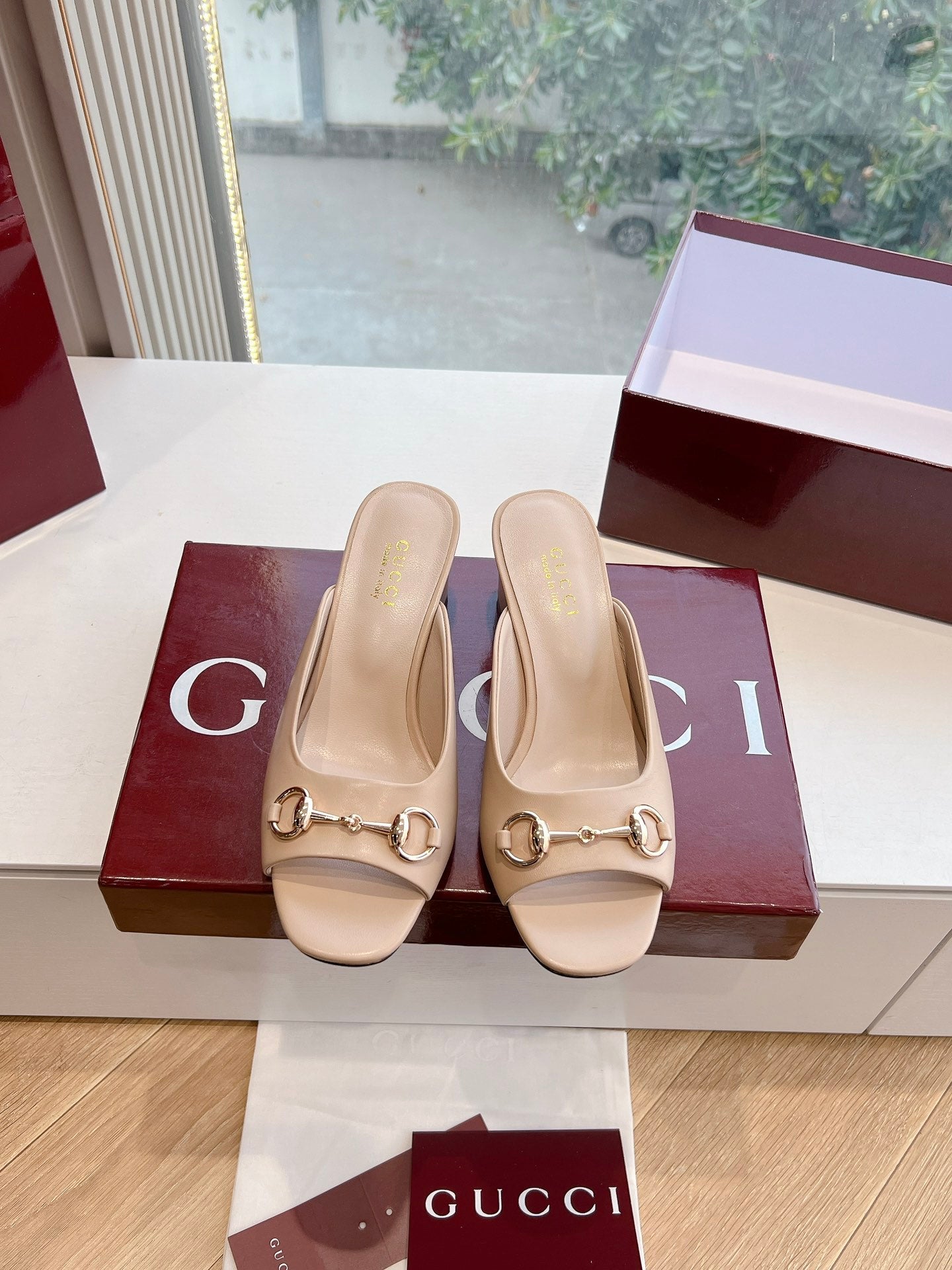 LuxluxHouse Best Quality Gucci Women Shoes