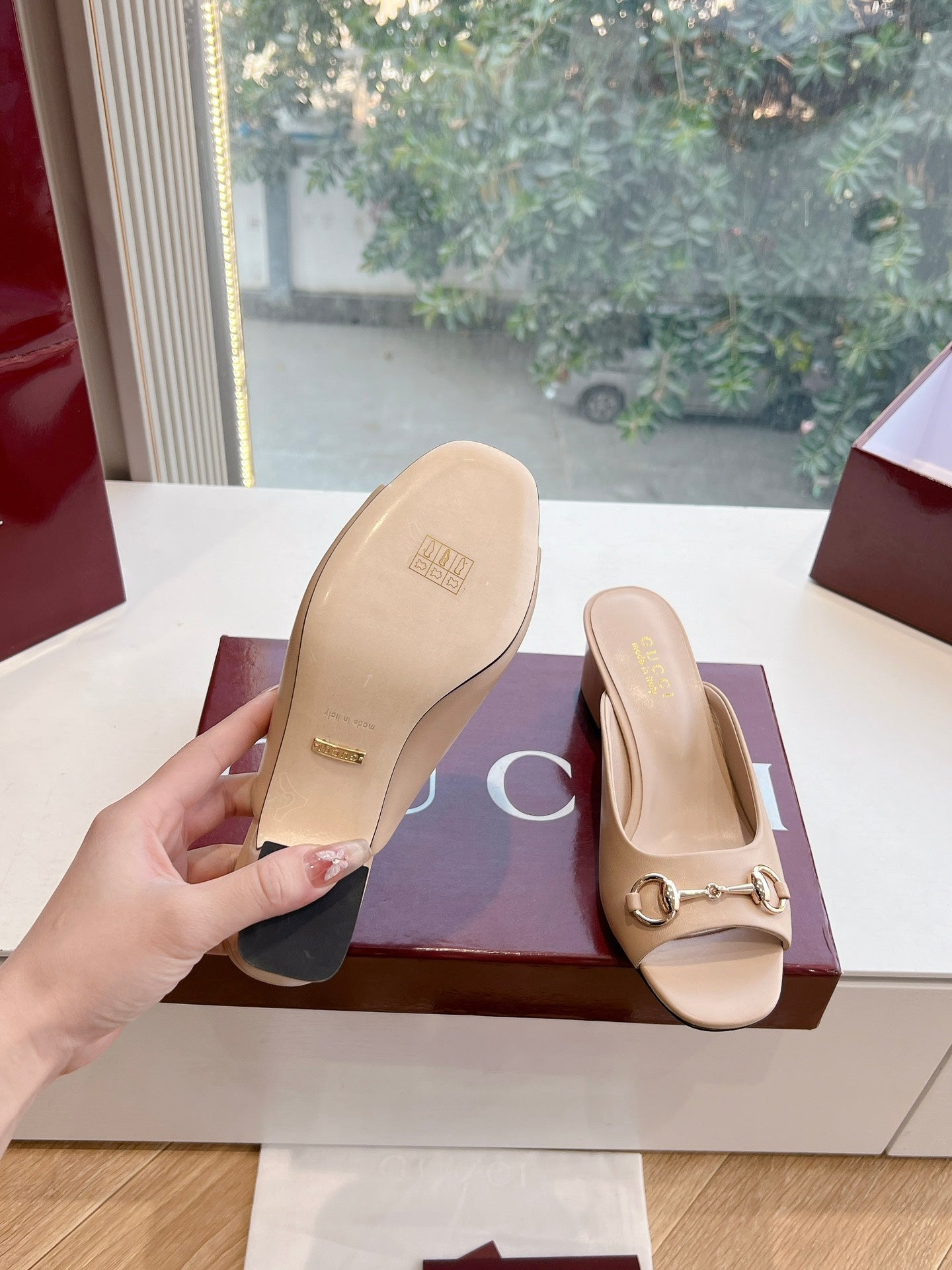 LuxluxHouse Best Quality Gucci Women Shoes