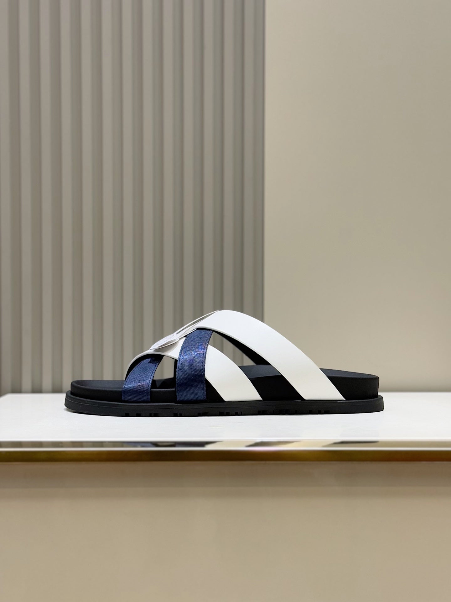 LuxluxHouse Best Quality Sandals Hermes