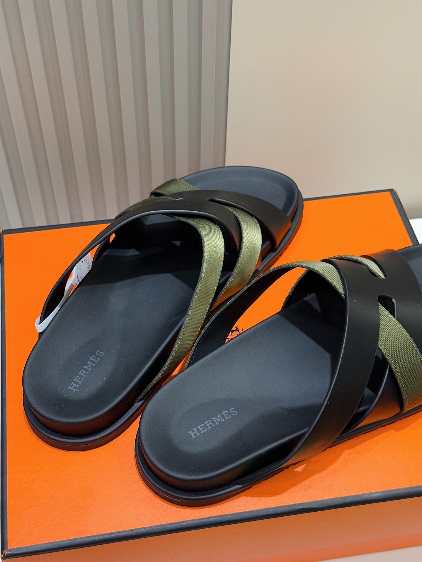 LuxluxHouse Best Quality Sandals Hermes