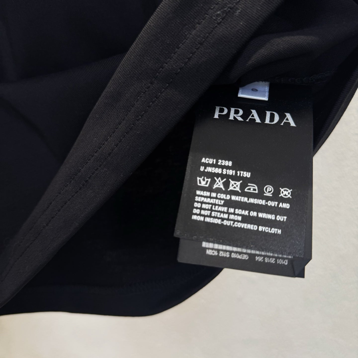 LuxluxHouse Best Quality Clothes T-shirt Prada