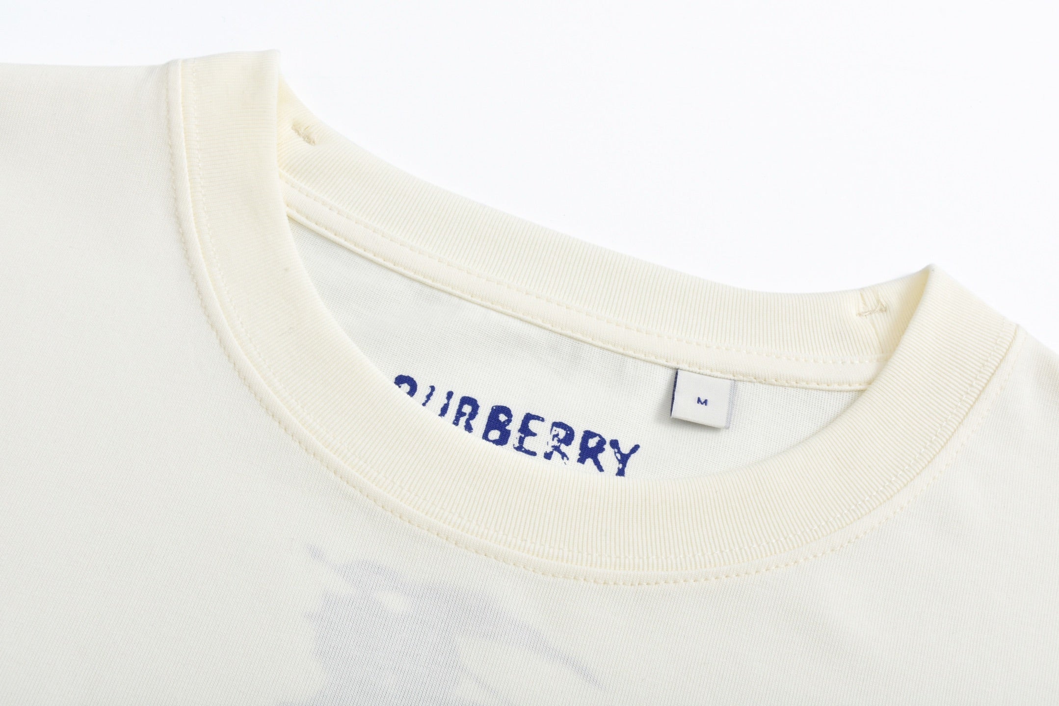 LuxluxHouse Best Quality Clothes Burberry T-shirt