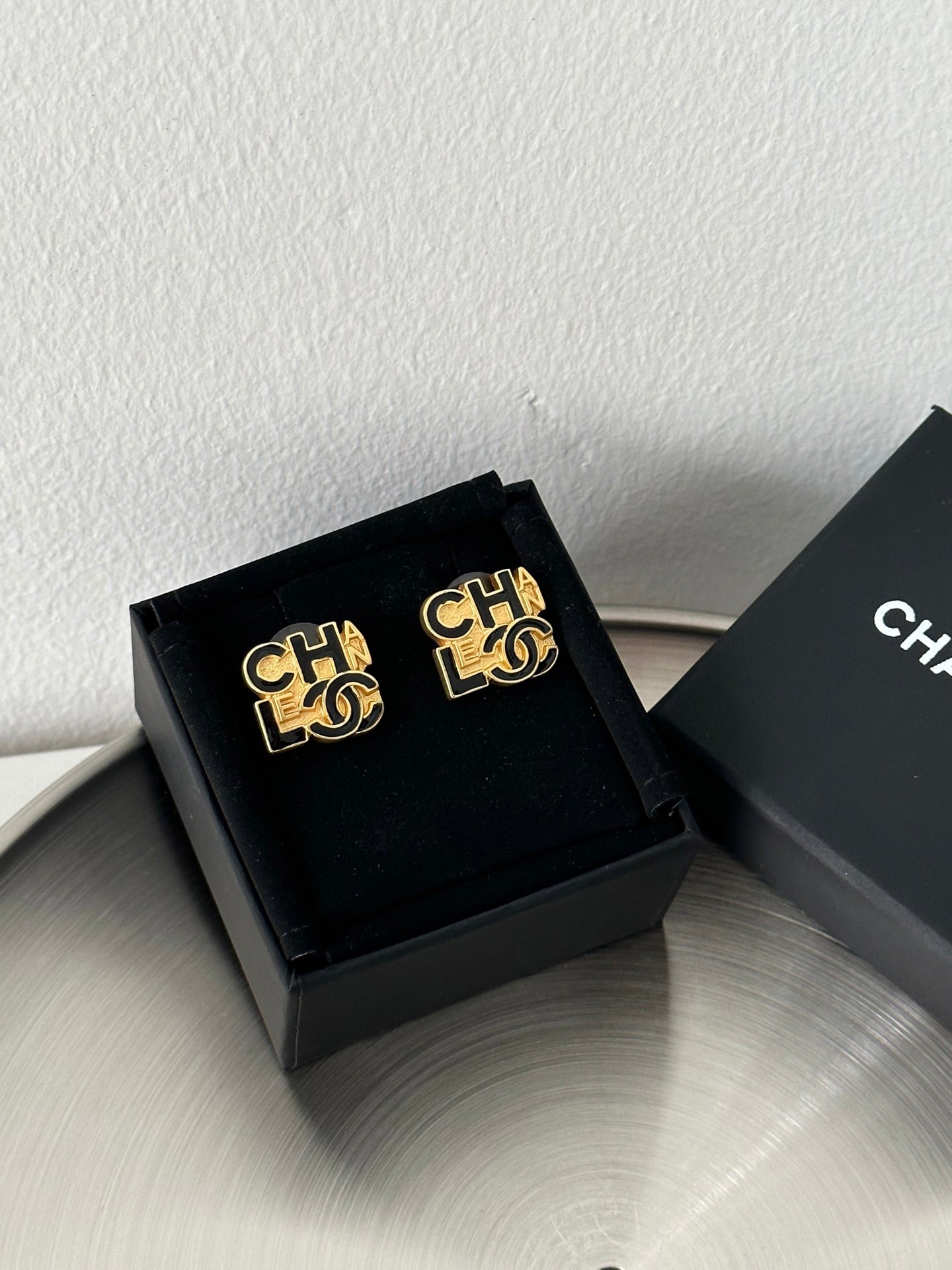 LuxluxHouse Low Price And High Quality Accessories Chanel