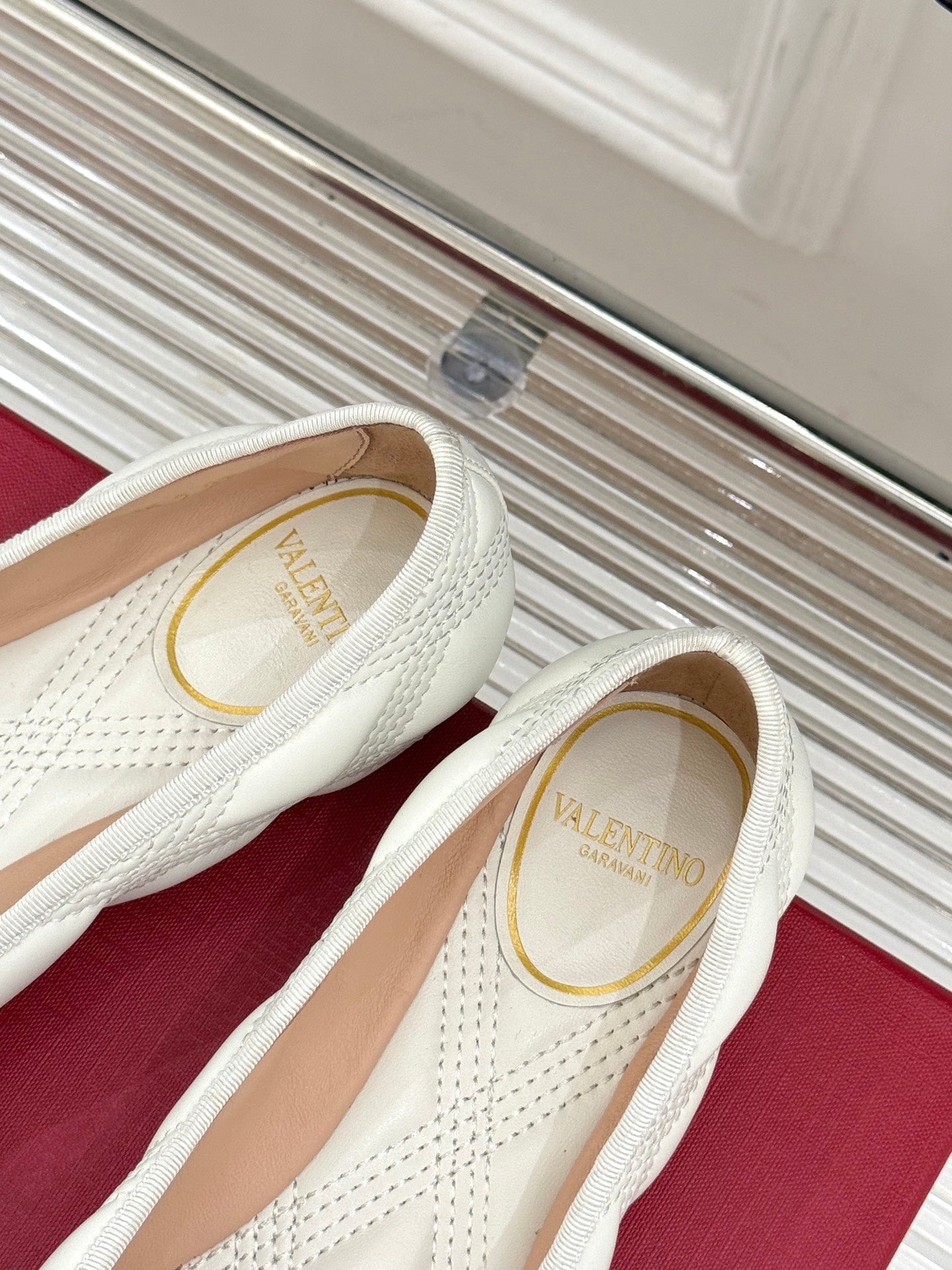 LuxluxHouse Best Quality Valentino Women Shoes