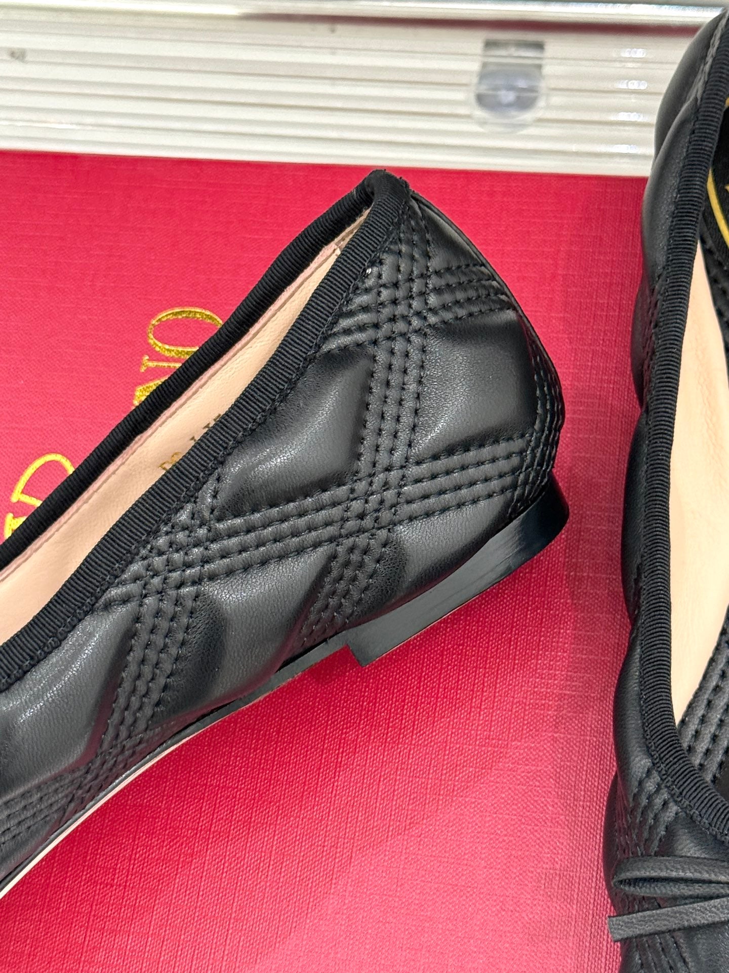 LuxluxHouse Best Quality Valentino Women Shoes