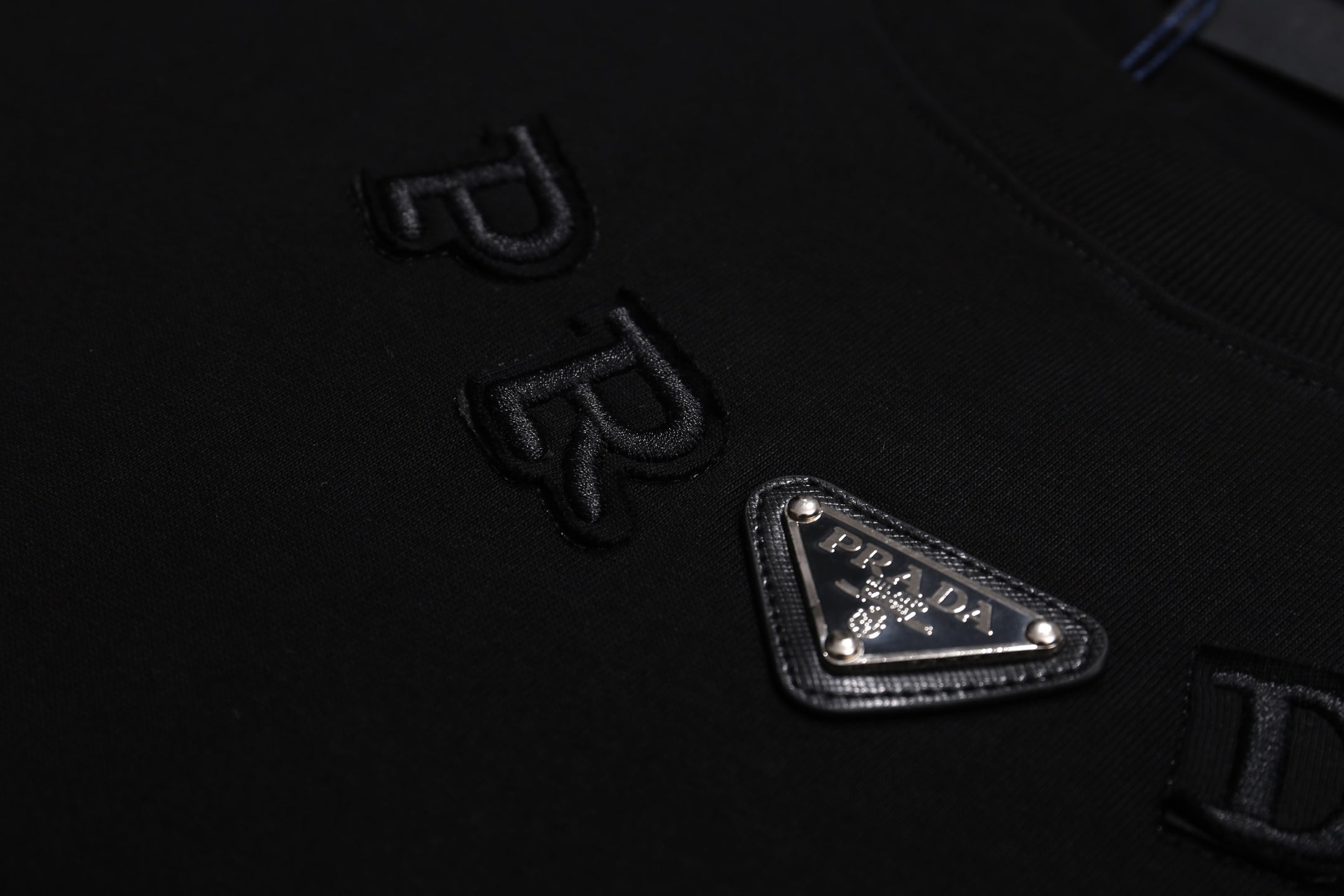 LuxluxHouse Best Quality Clothes T-shirt Prada