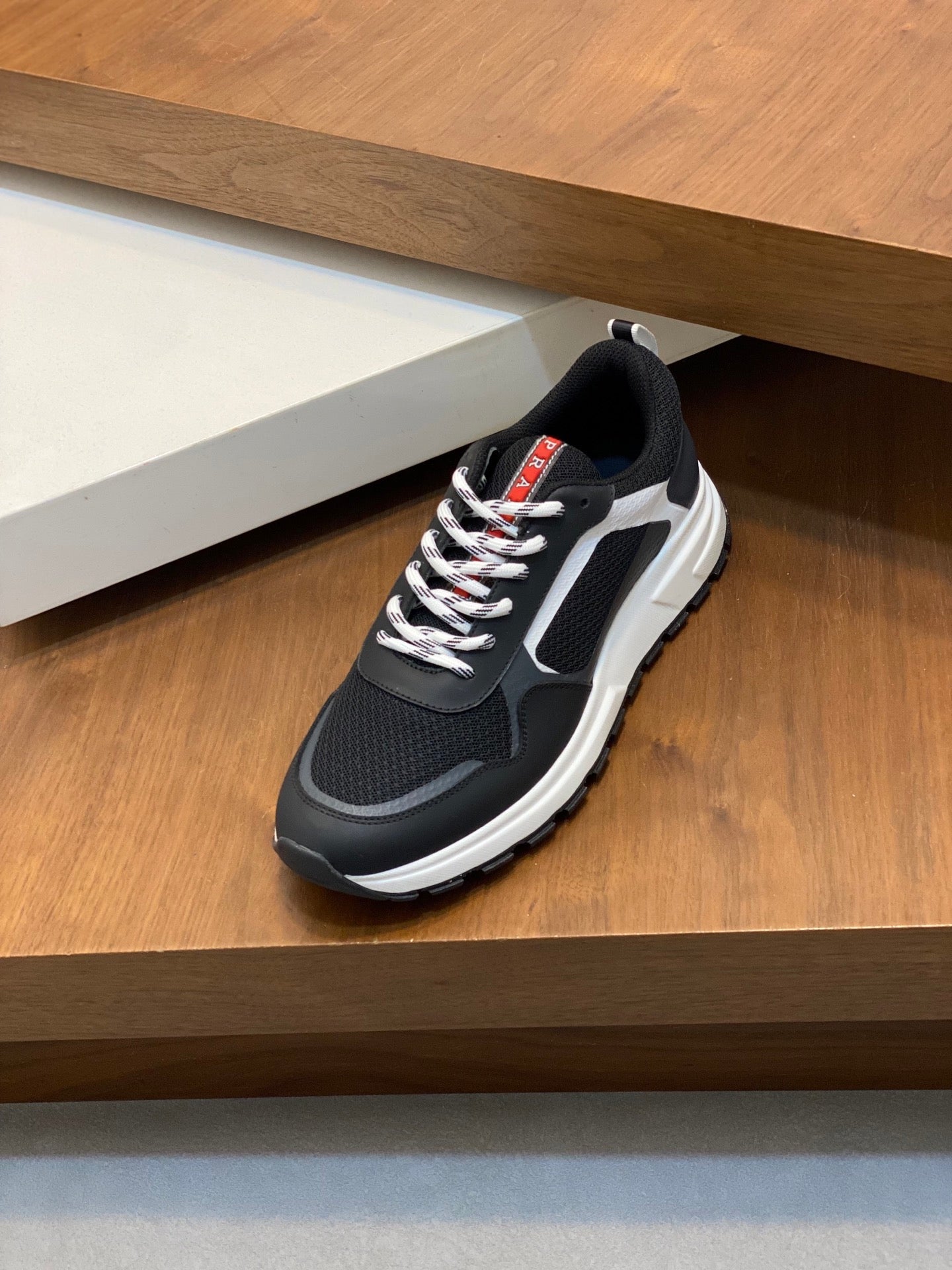 LuxluxHouse Best Quality Shoes Prada
