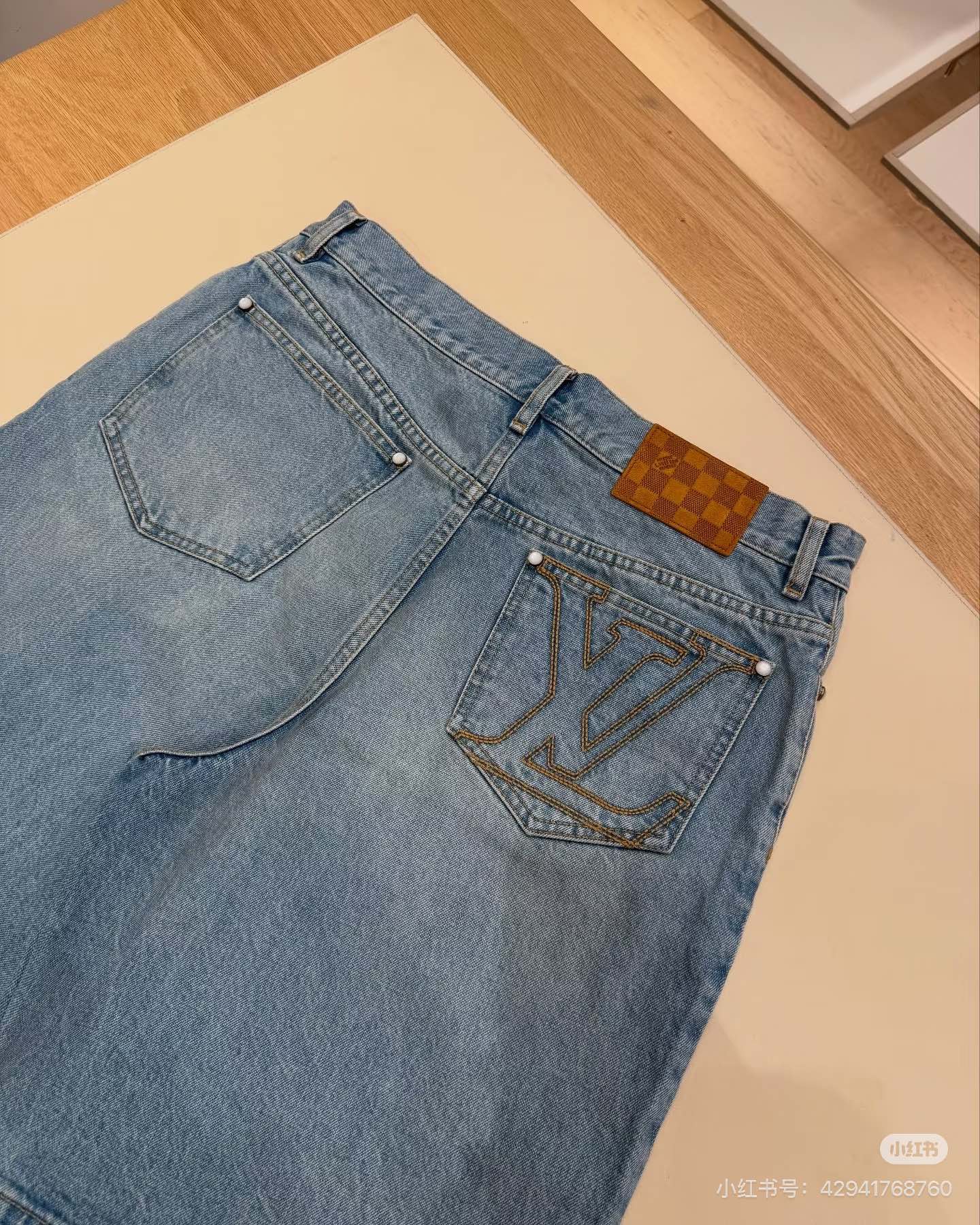 LuxluxHouse Best Quality Clothes Shirts&Polo Louis Vuitton