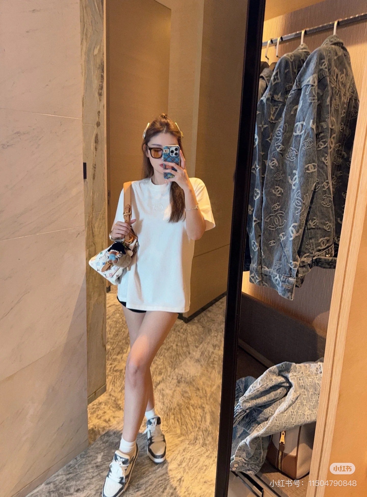 LuxluxHouse Best Quality Clothes T-shirt Louis Vuitton