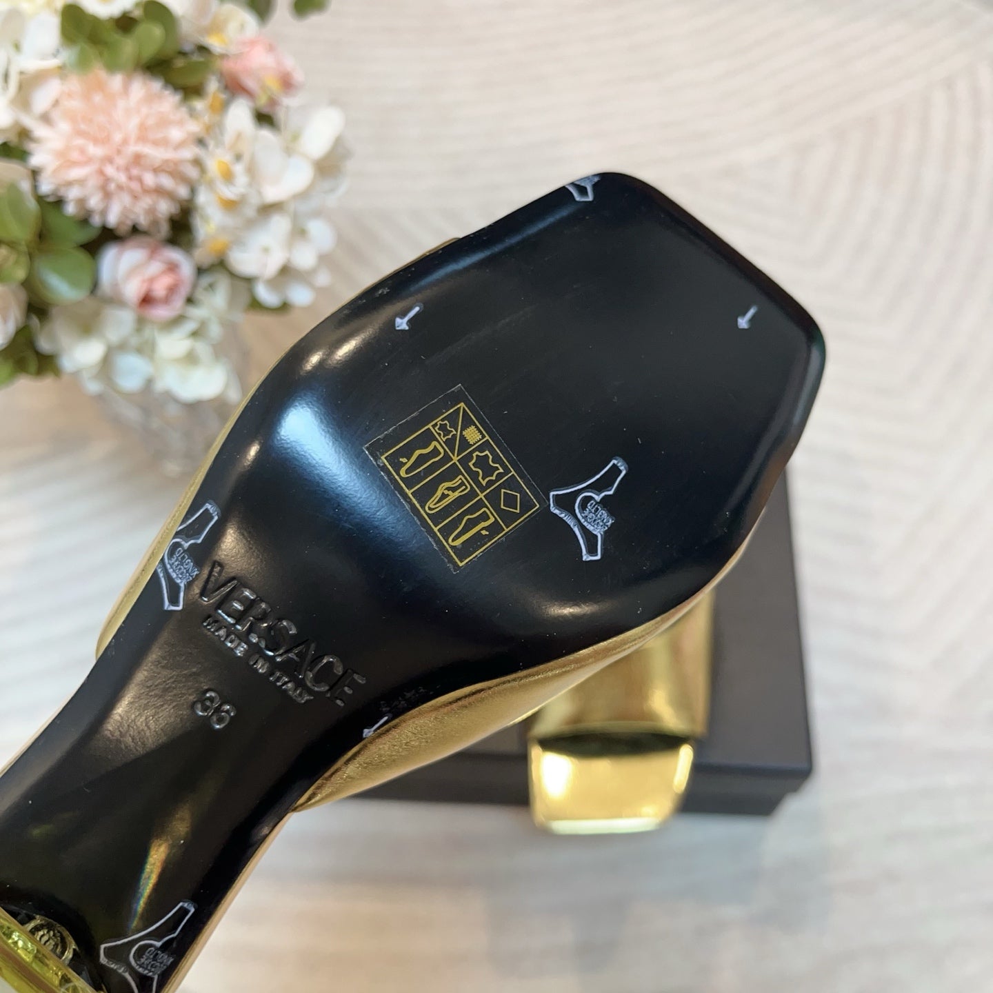 LuxluxHouse Best Quality Versace Women Shoes