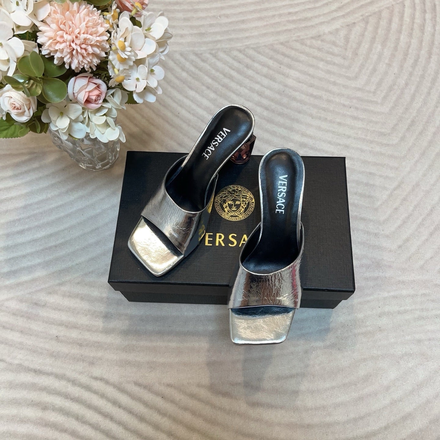 LuxluxHouse Best Quality Versace Women Shoes