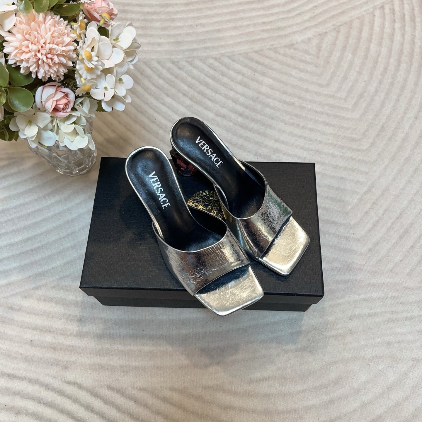LuxluxHouse Best Quality Versace Women Shoes