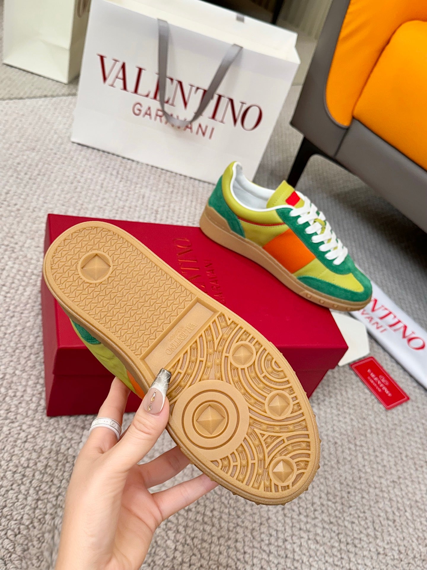 LuxluxHouse Best Quality Shoes Valentino