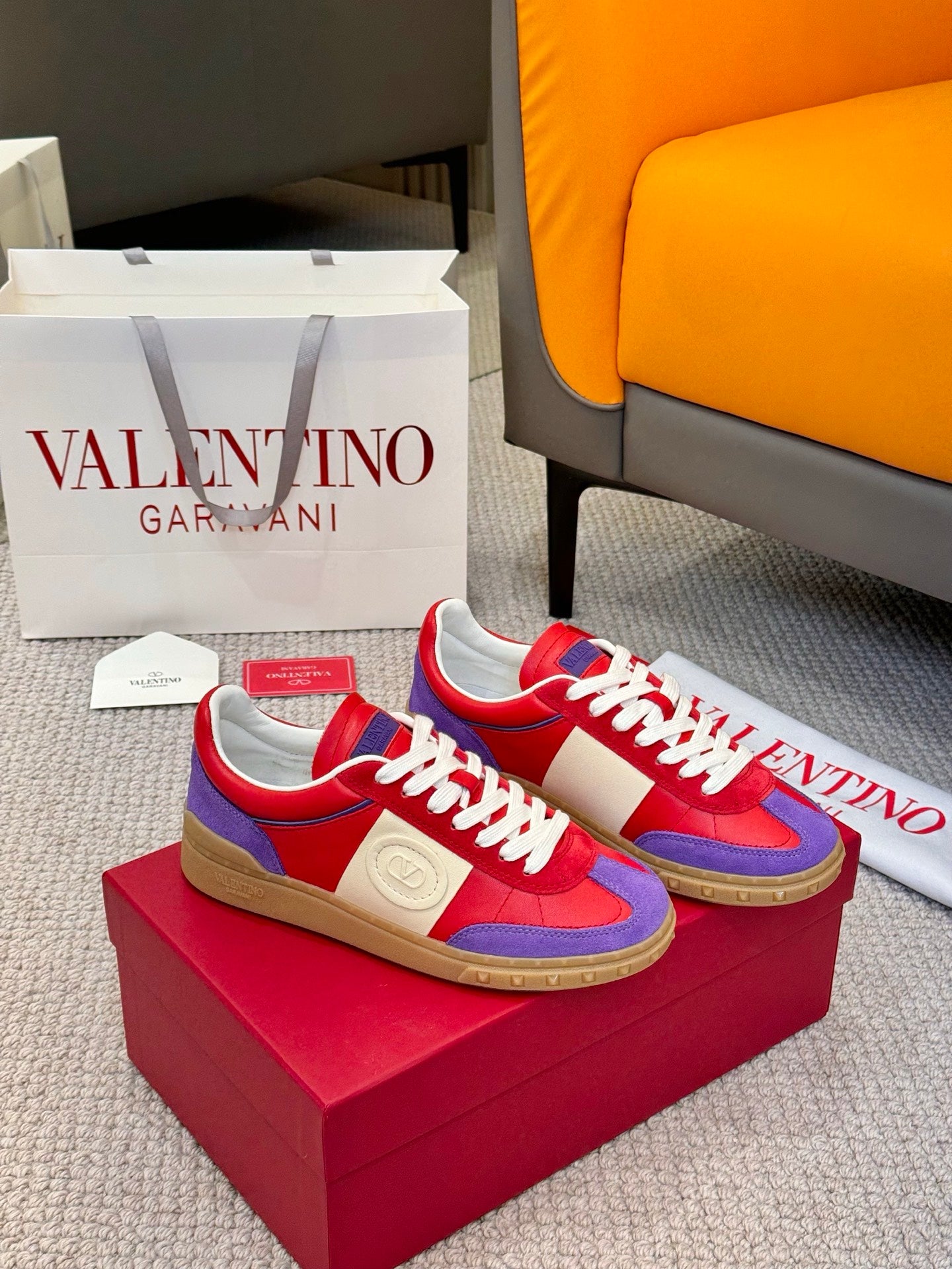 LuxluxHouse Best Quality Shoes Valentino