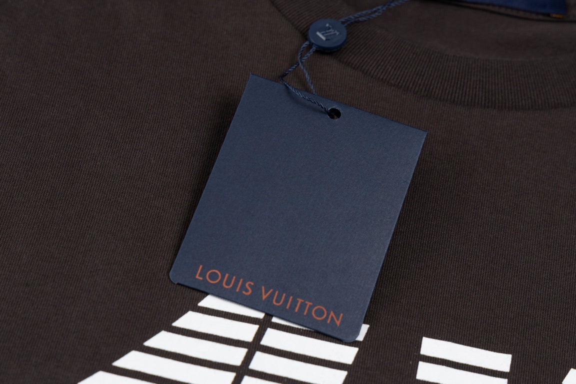 LuxluxHouse Best Quality Clothes T-shirt Louis Vuitton