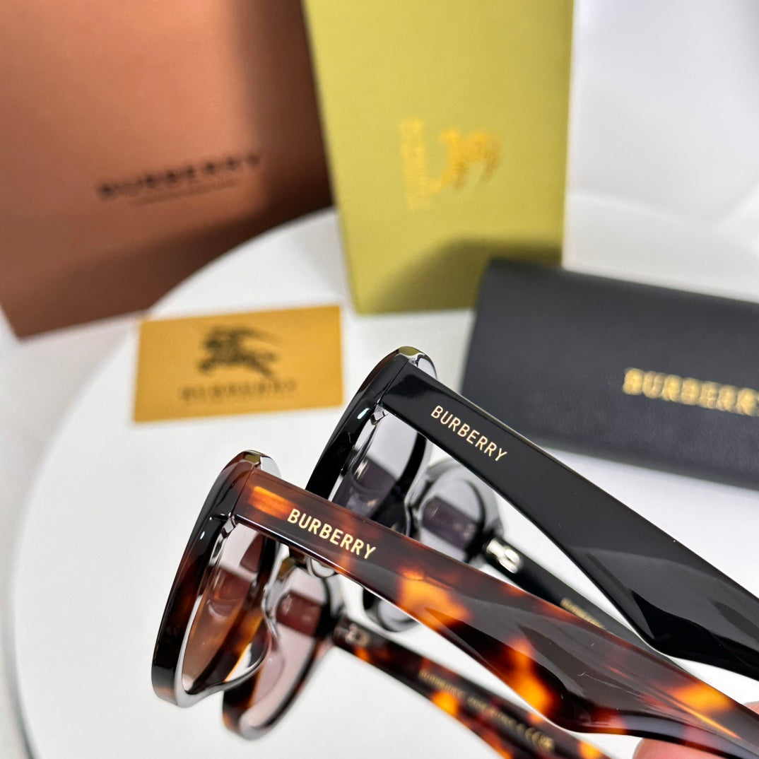 LuxluxHouse Best Quality Glasses Burberry