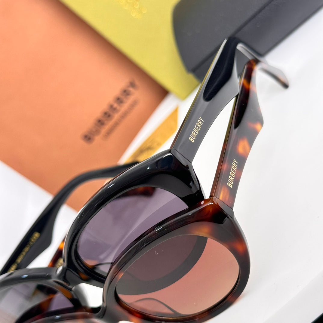 LuxluxHouse Best Quality Glasses Burberry