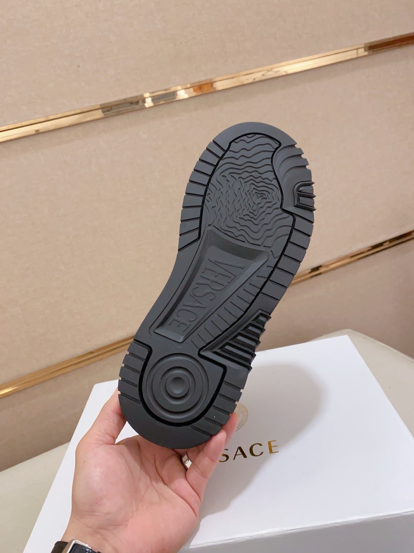 LuxluxHouse Best Quality Shoes Versace