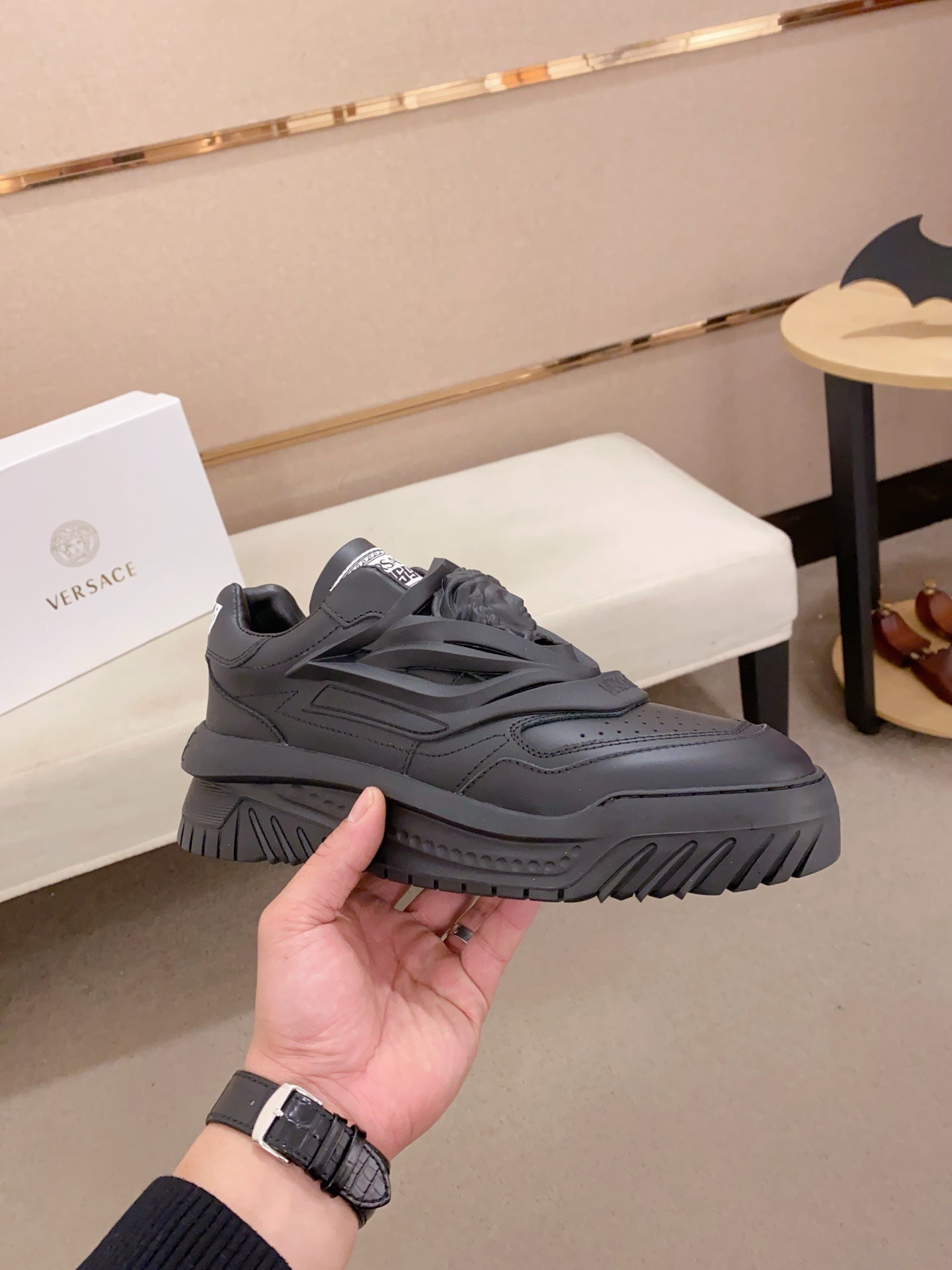 LuxluxHouse Best Quality Shoes Versace