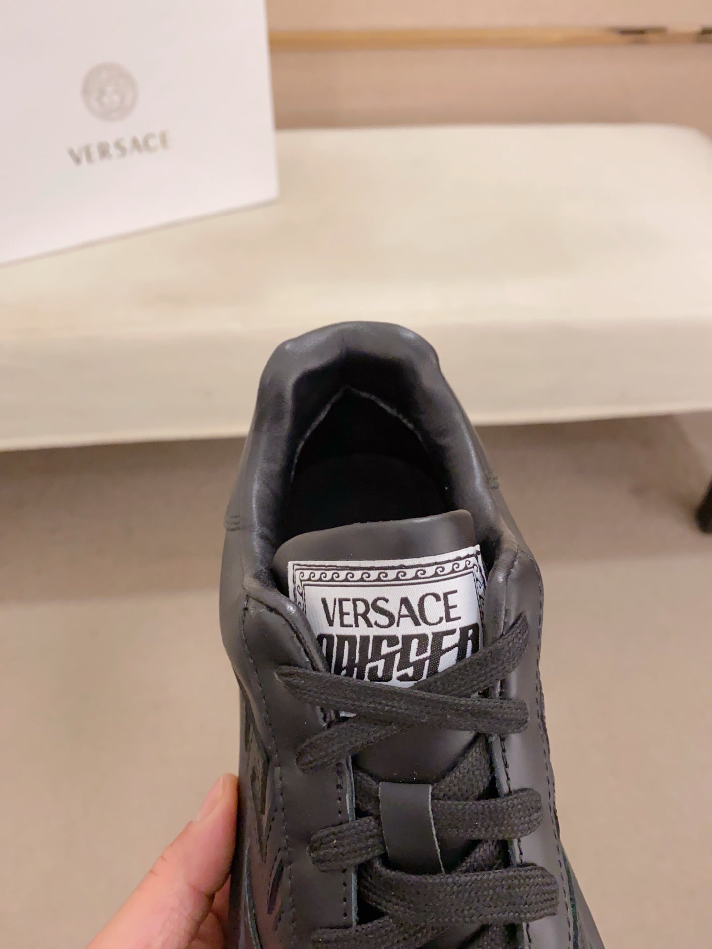 LuxluxHouse Best Quality Shoes Versace