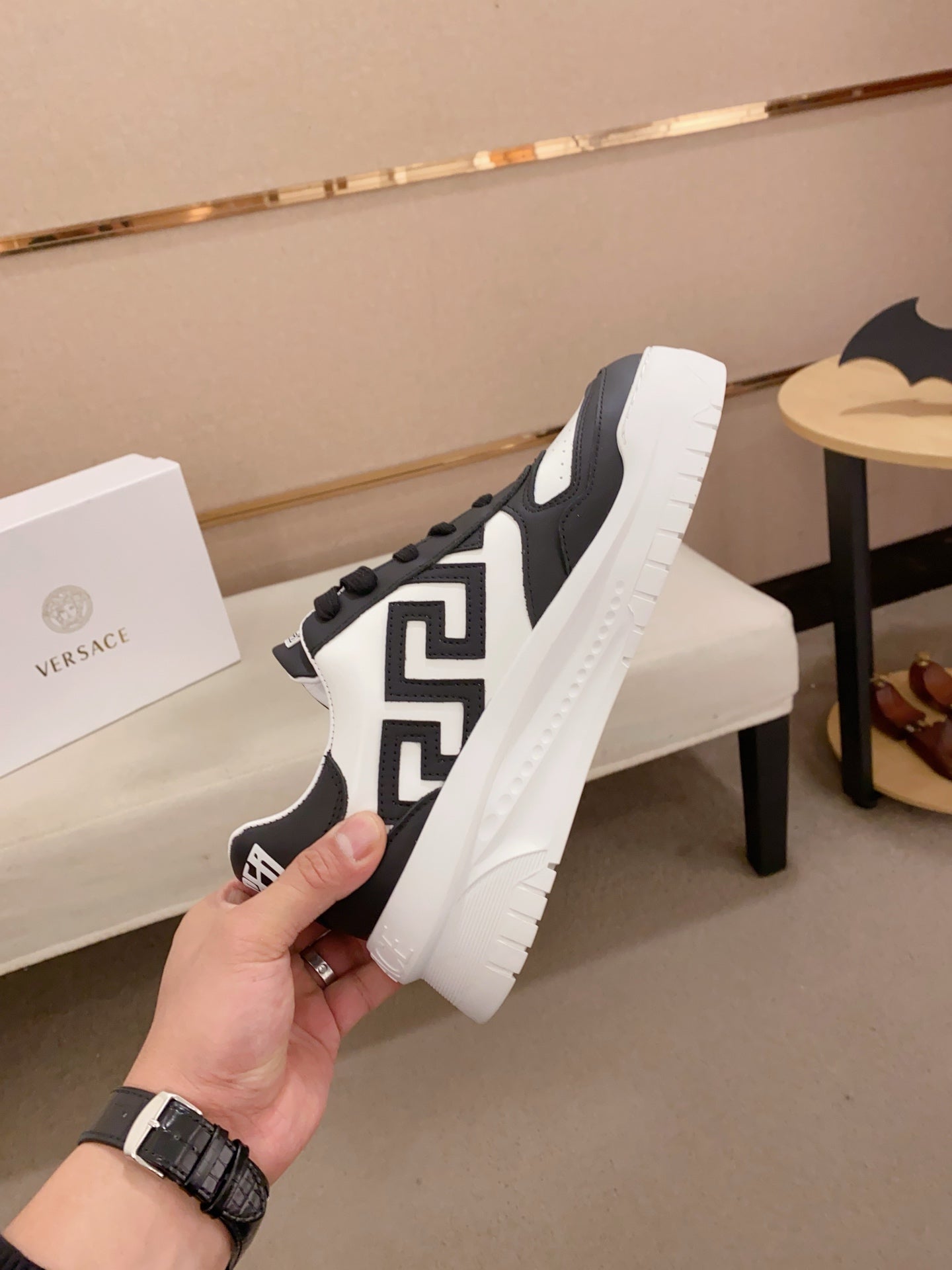 LuxluxHouse Best Quality Shoes Versace