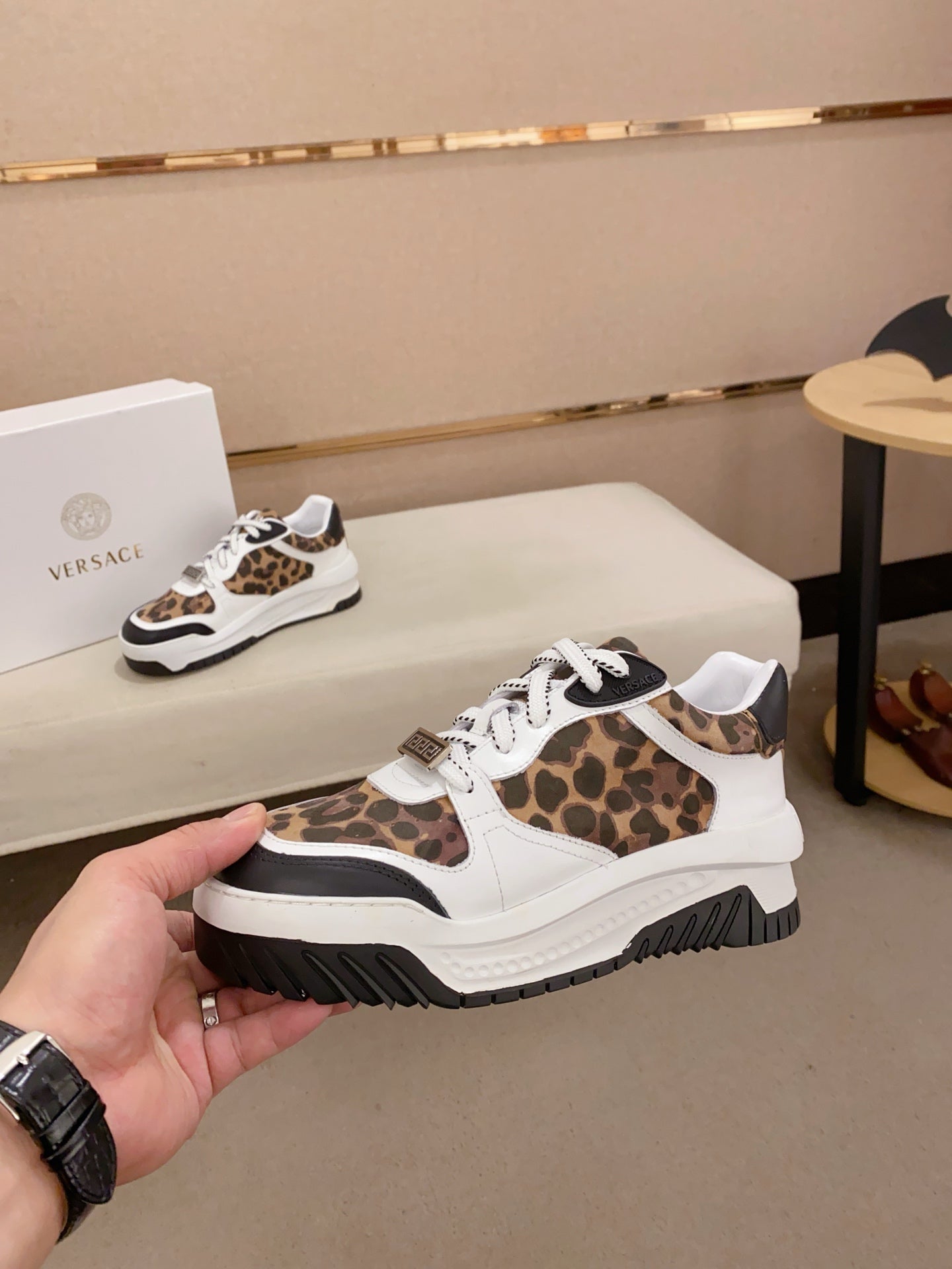LuxluxHouse Best Quality Shoes Versace