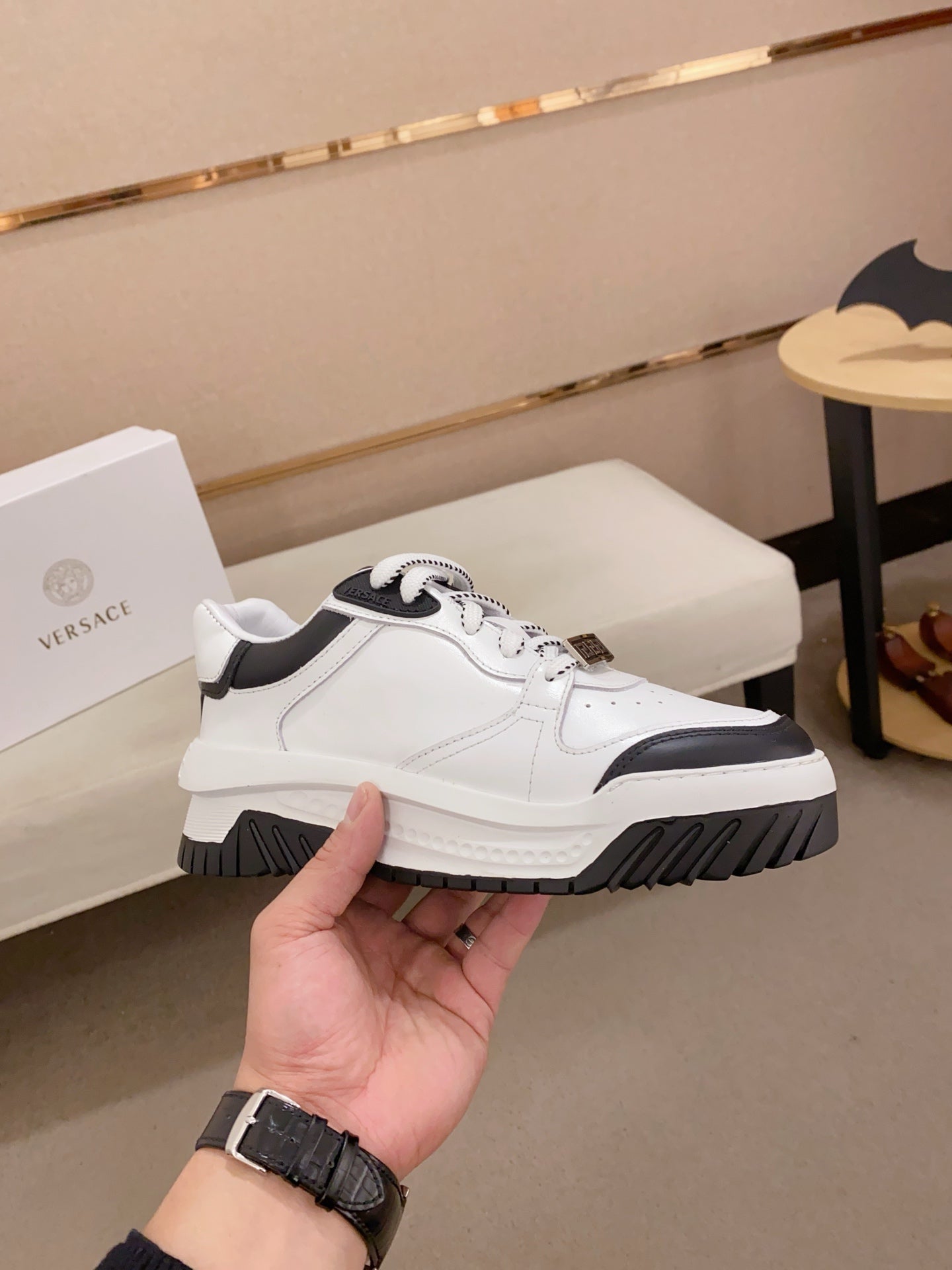 LuxluxHouse Best Quality Shoes Versace
