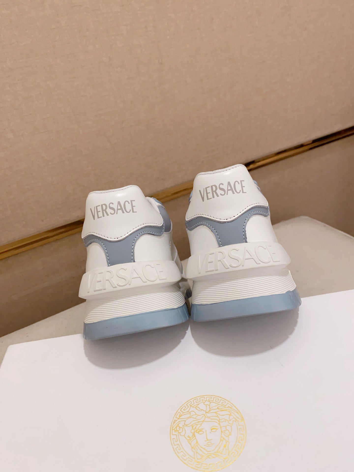 LuxluxHouse Best Quality Shoes Versace