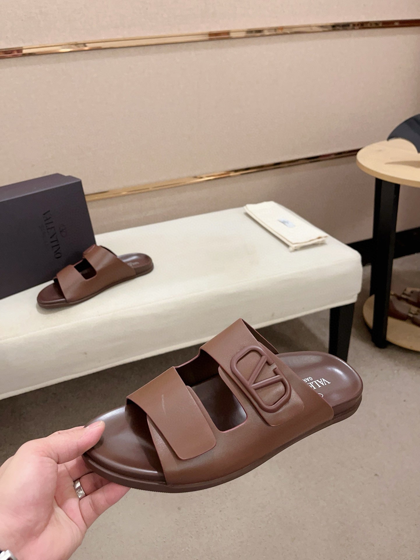 LuxluxHouse Best Quality Sandals Valentino