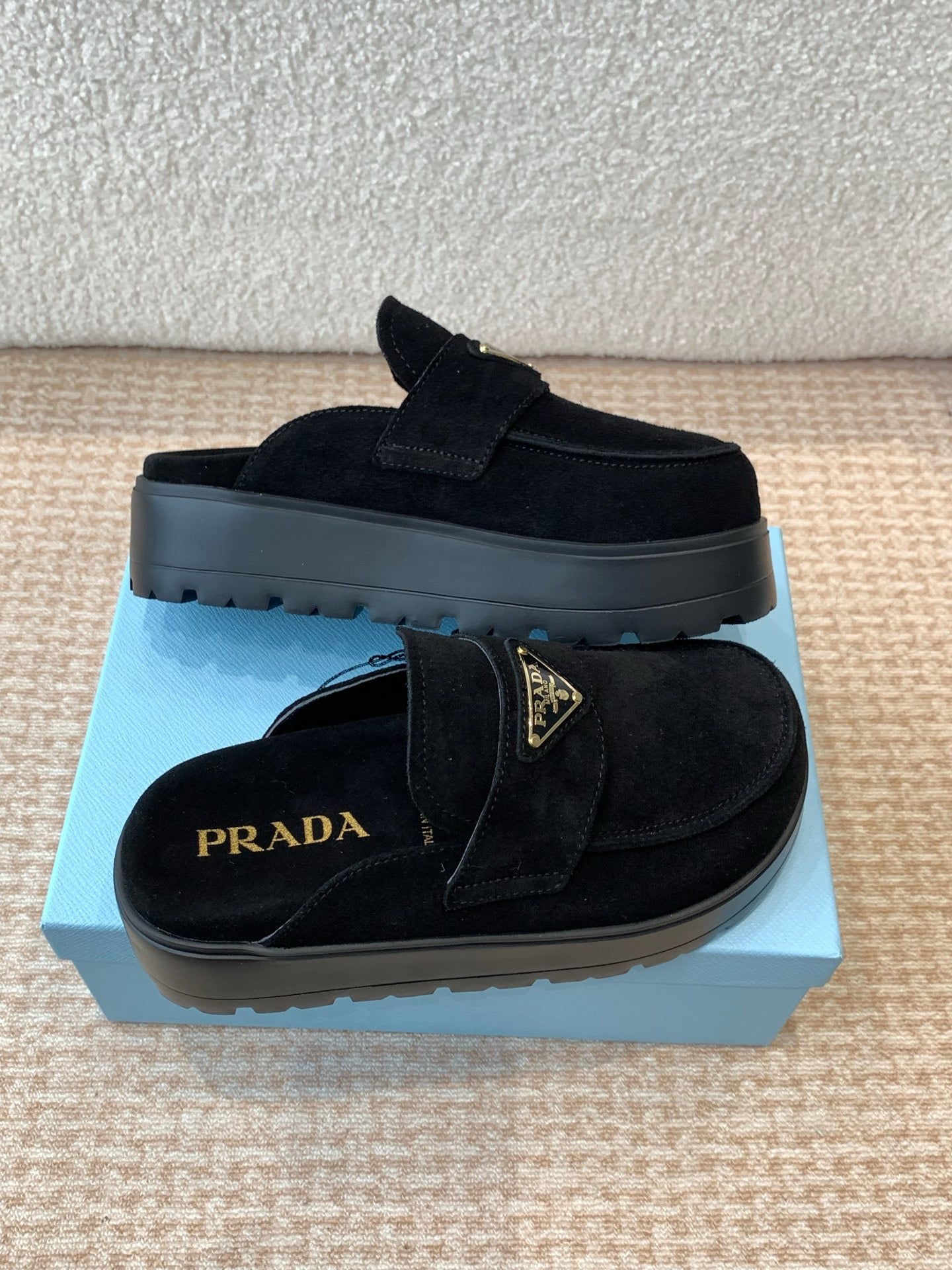 LuxluxHouse Best Quality Women Shoes Prada