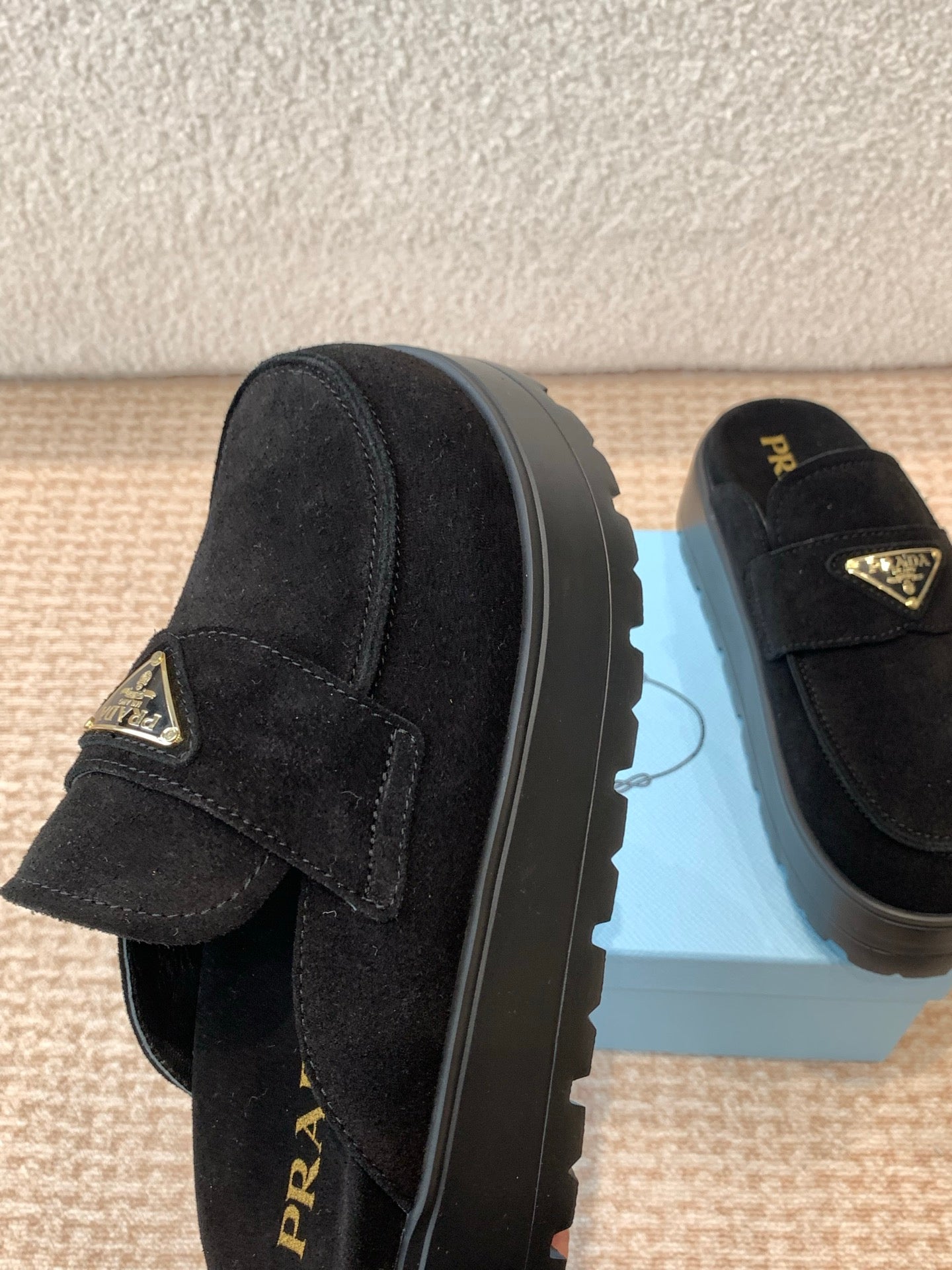 LuxluxHouse Best Quality Women Shoes Prada