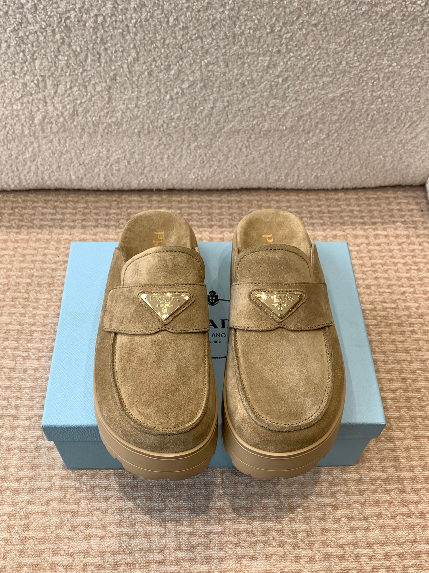 LuxluxHouse Best Quality Women Shoes Prada