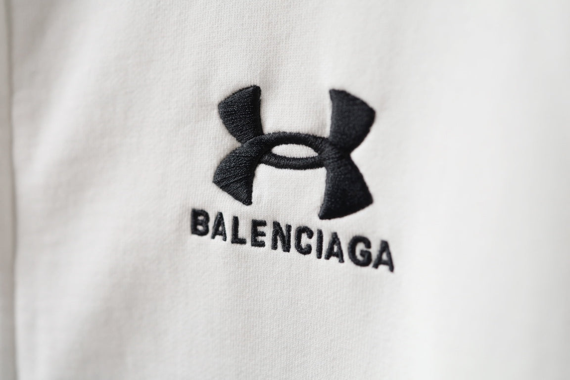 LuxluxHouse Best Quality Clothes Balenciaga Hoodie & Sweater