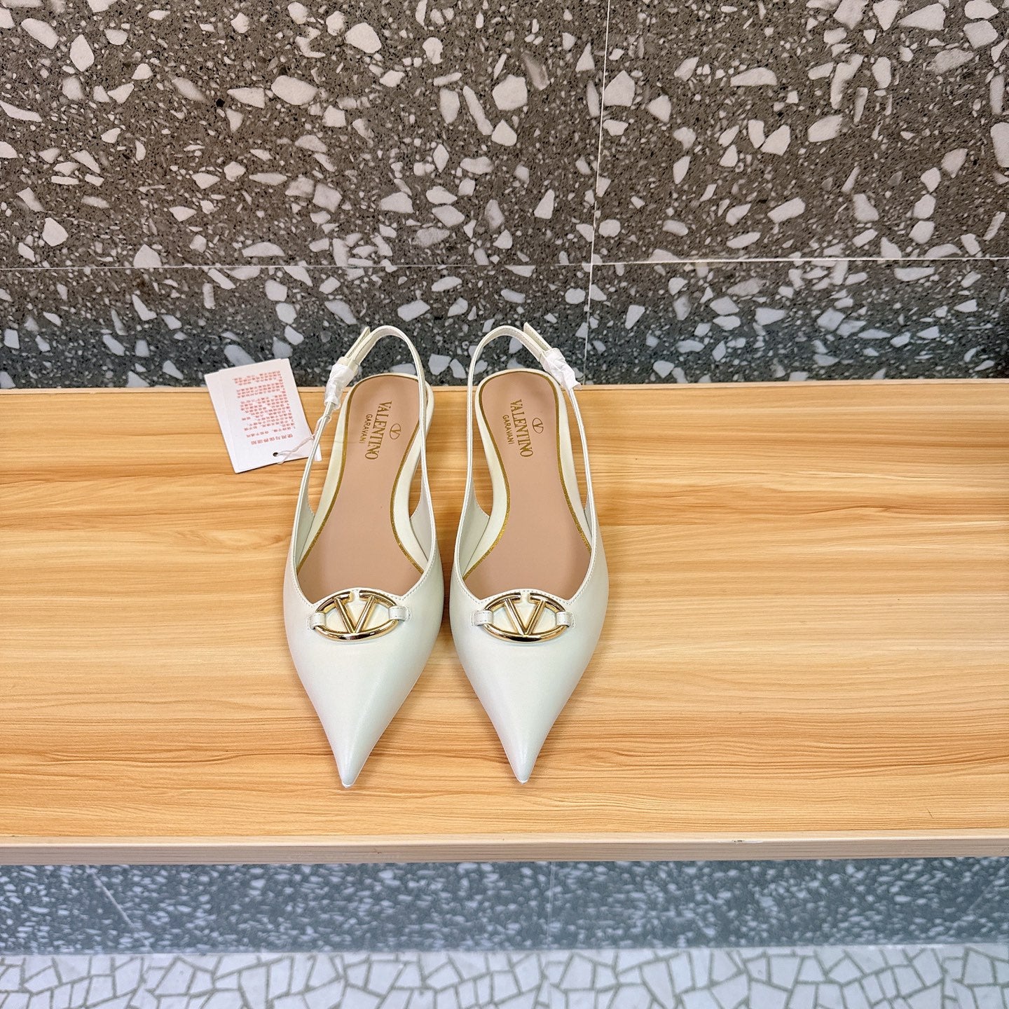 LuxluxHouse Best Quality Valentino Women Shoes