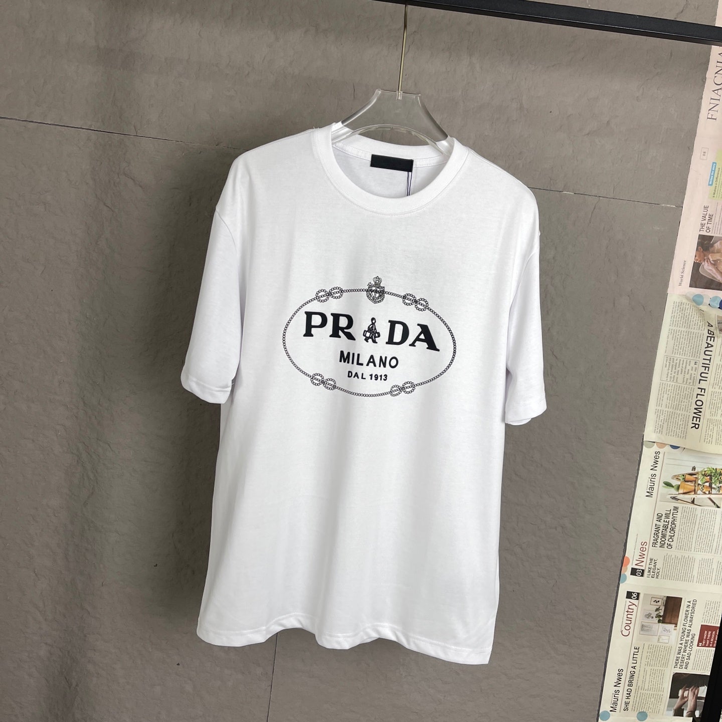LuxluxHouse Best Quality Clothes T-shirt Prada