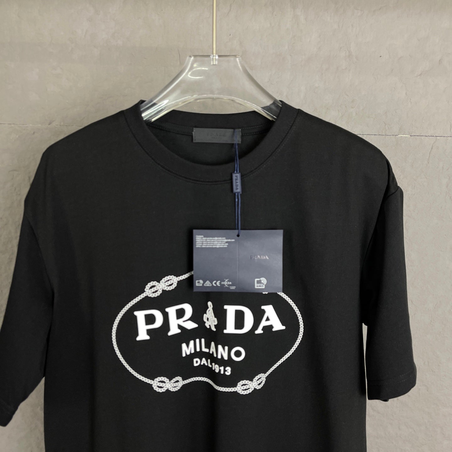 LuxluxHouse Best Quality Clothes T-shirt Prada
