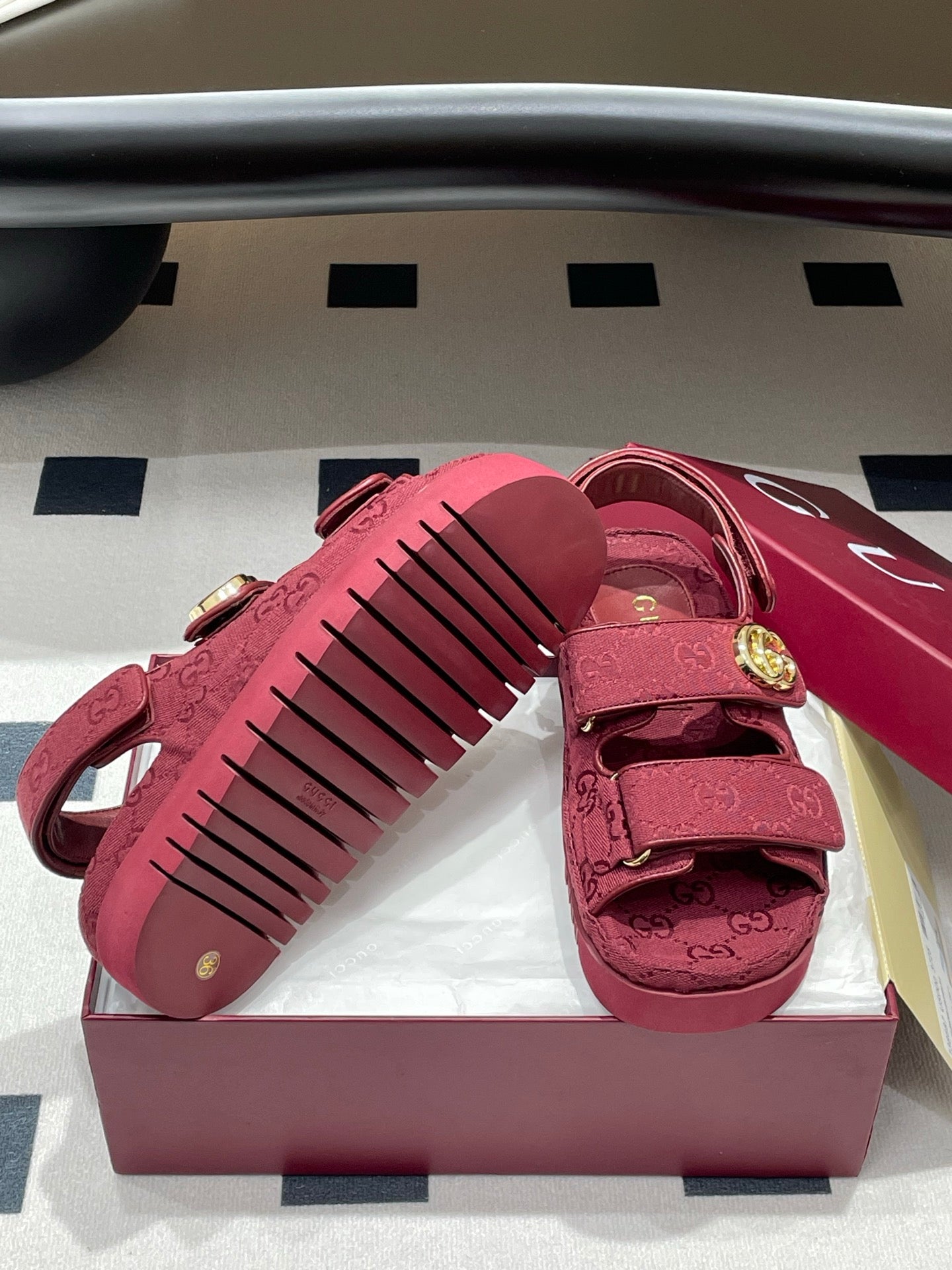 LuxluxHouse Best Quality Gucci Women Shoes