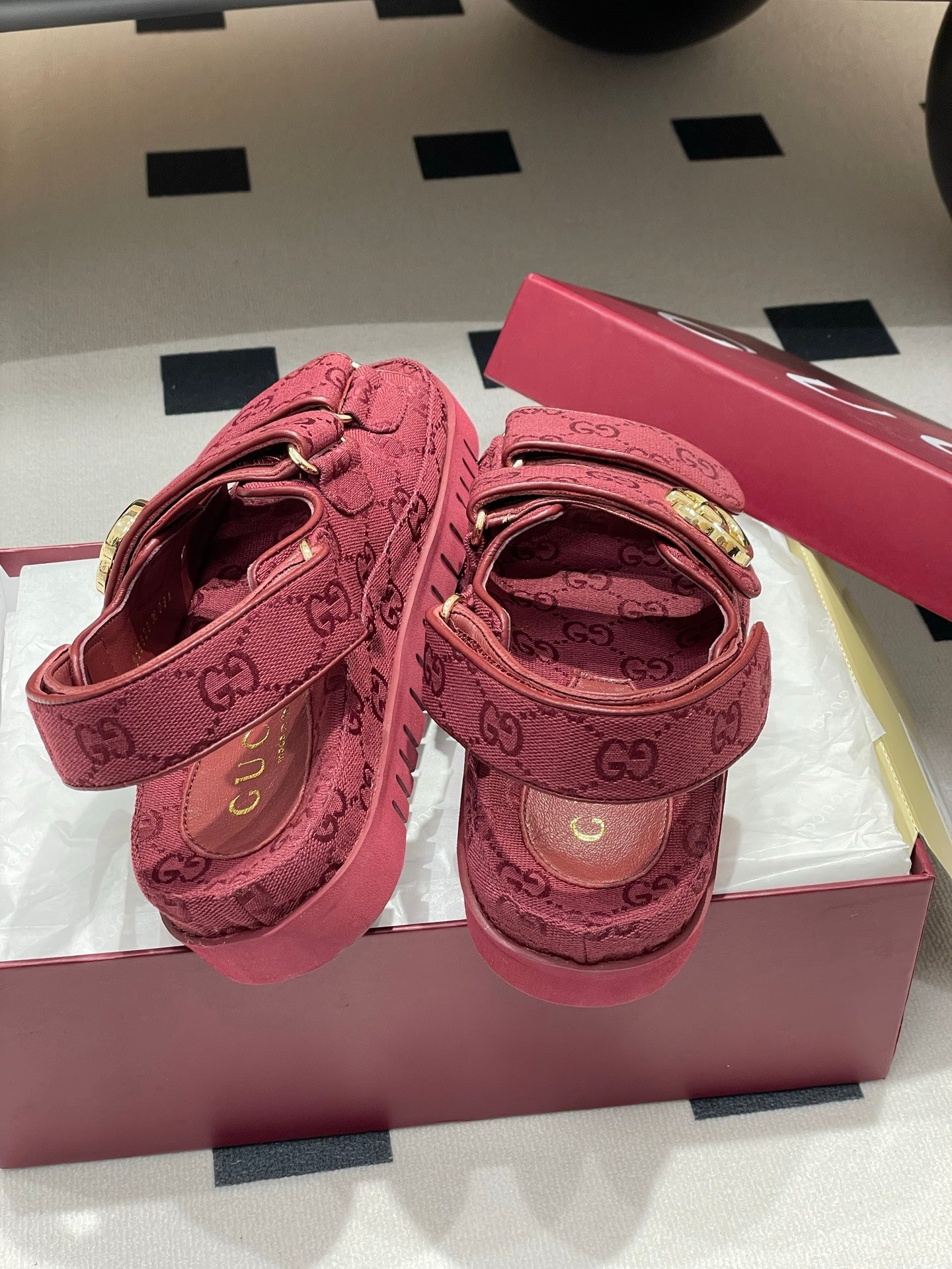 LuxluxHouse Best Quality Gucci Women Shoes