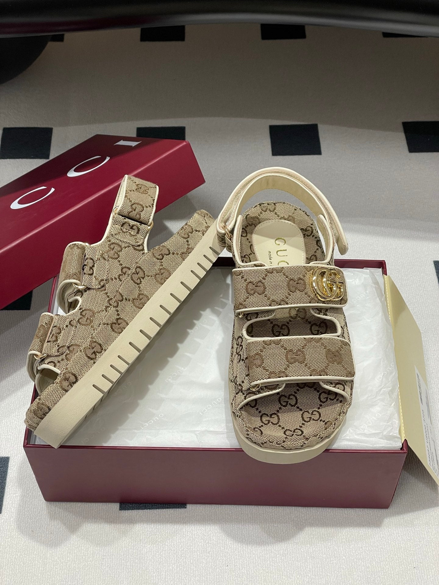LuxluxHouse Best Quality Gucci Women Shoes