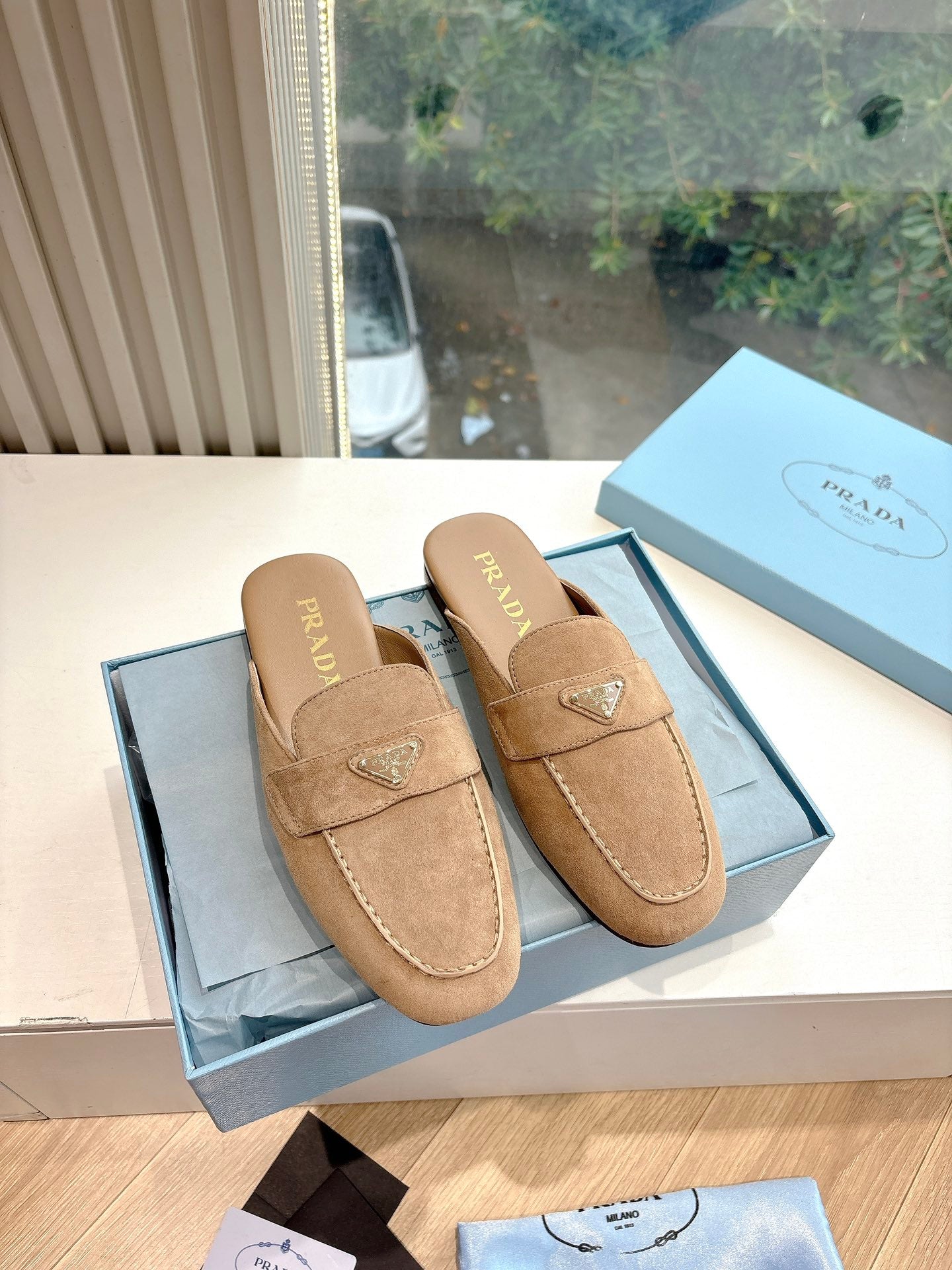 LuxluxHouse Best Quality Women Shoes Prada
