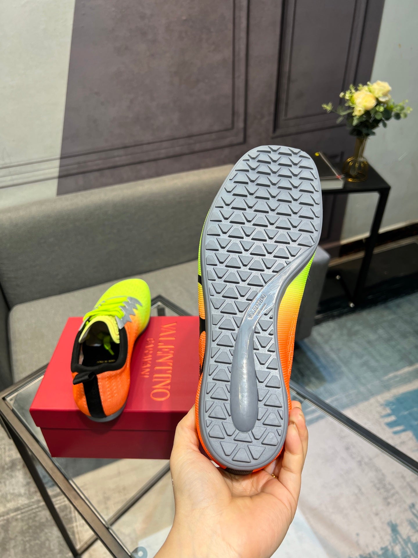 LuxluxHouse Best Quality Shoes Valentino