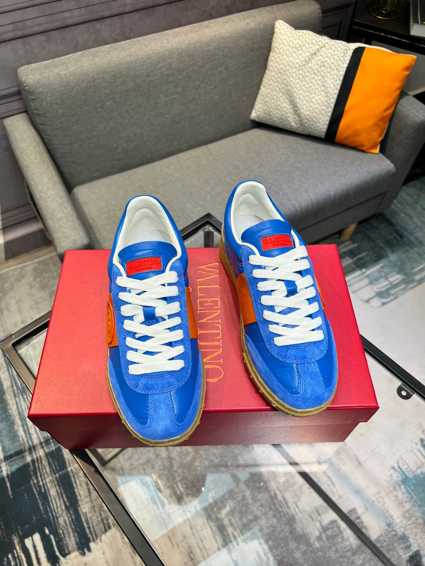 LuxluxHouse Best Quality Shoes Valentino