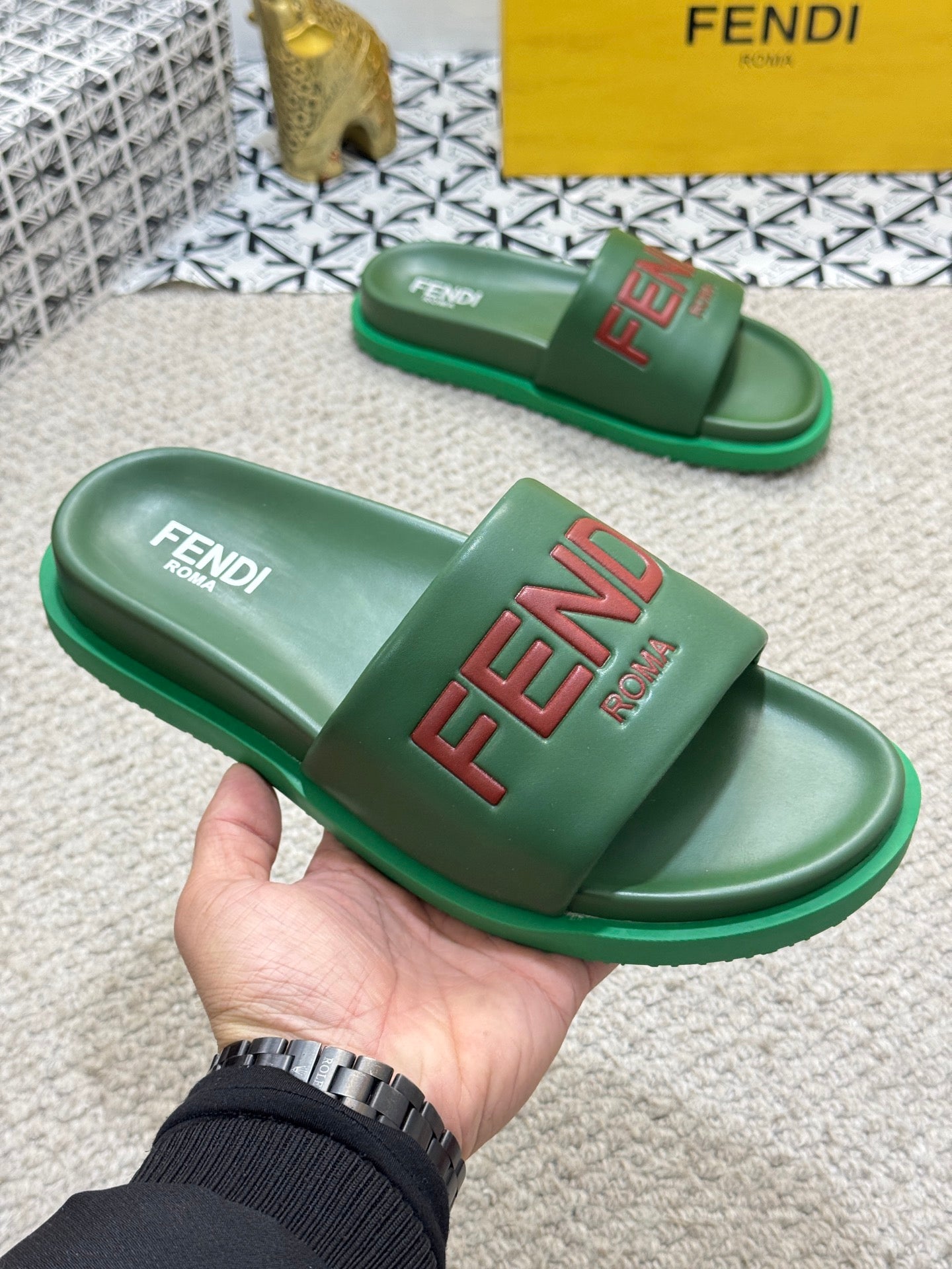 LuxluxHouse Best Quality Sandals Fendi