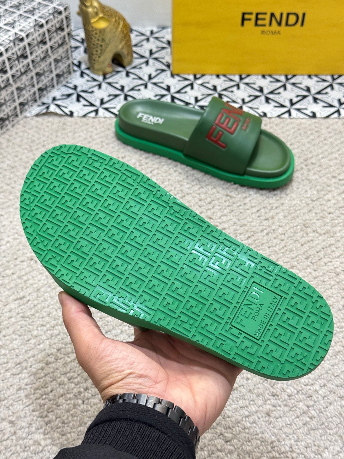 LuxluxHouse Best Quality Sandals Fendi